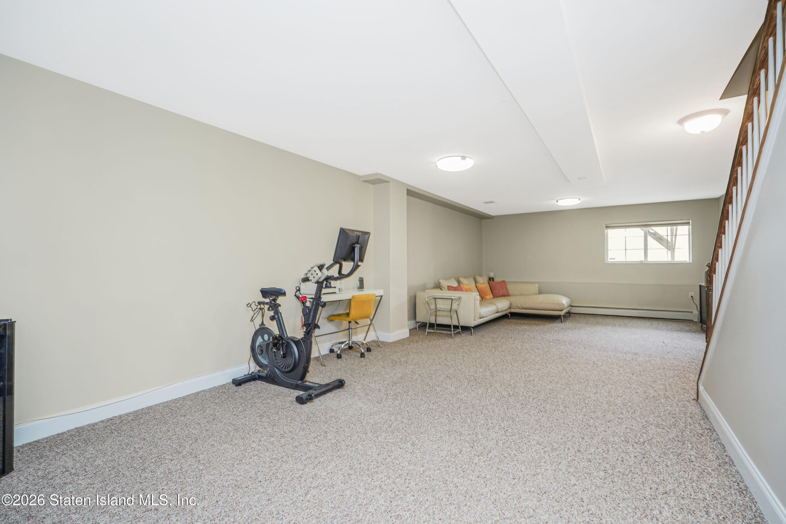 196 Presentation Circle, Staten Island, NY, 10312 image 25