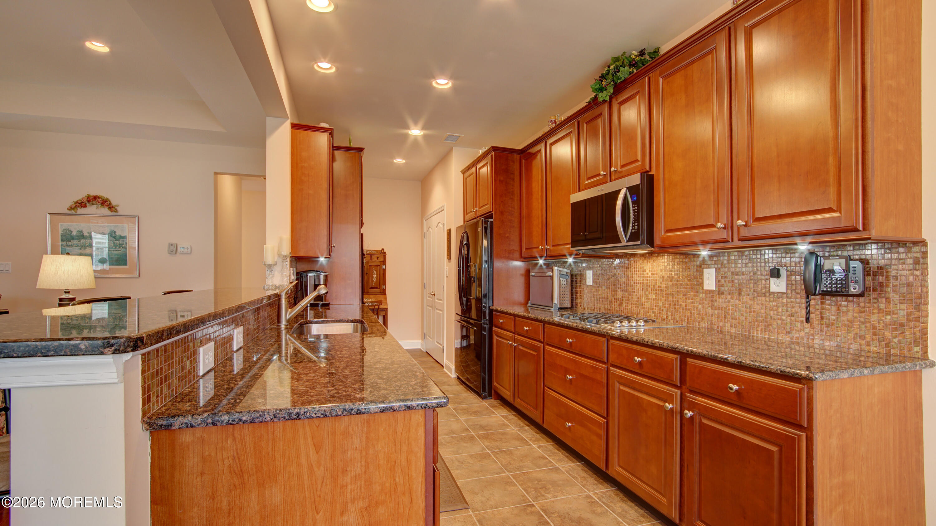 21 W Baccio Lane, Farmingdale, NJ, 07727 image 18