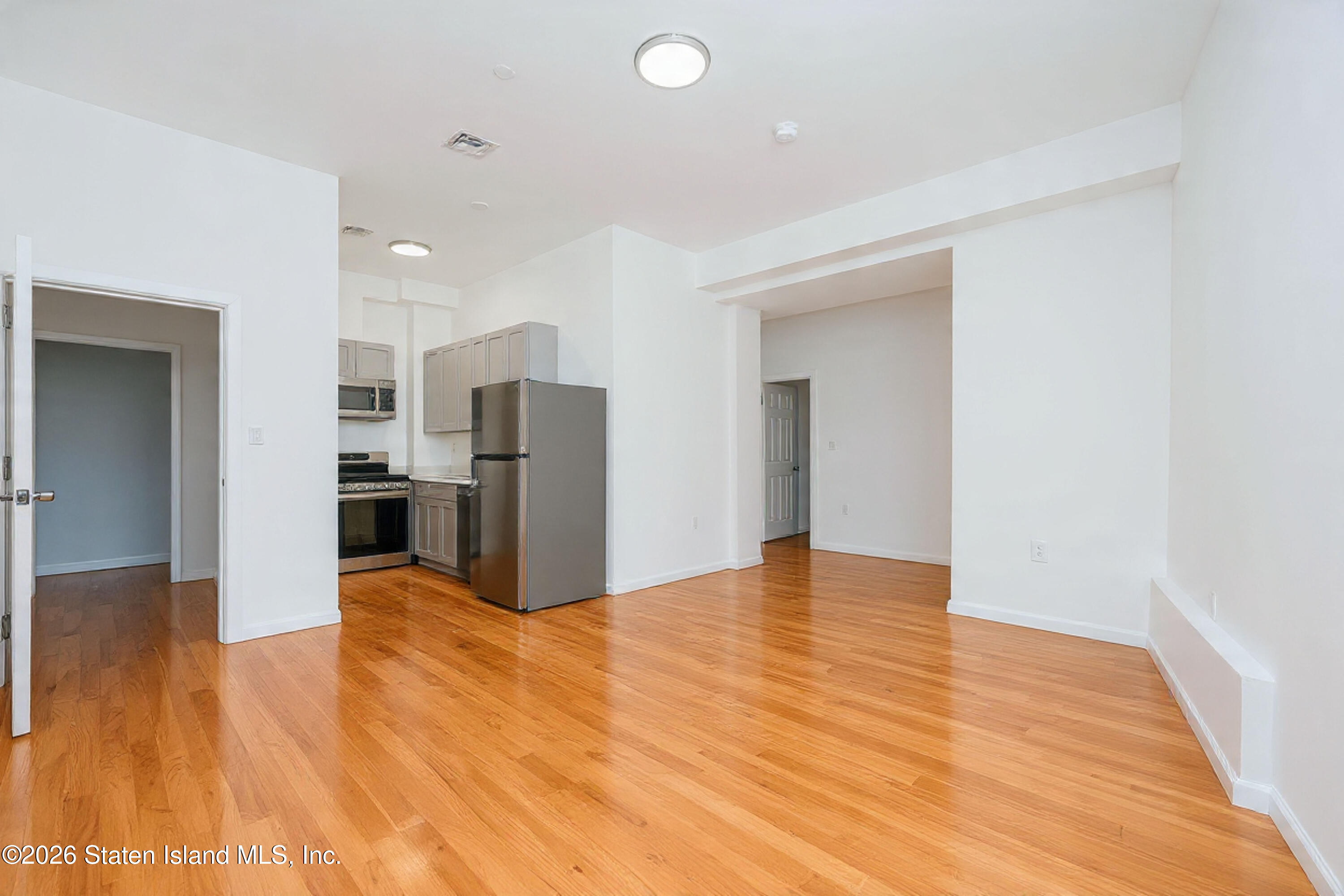 210 Corson Avenue, Staten Island, NY, 10301 image 21