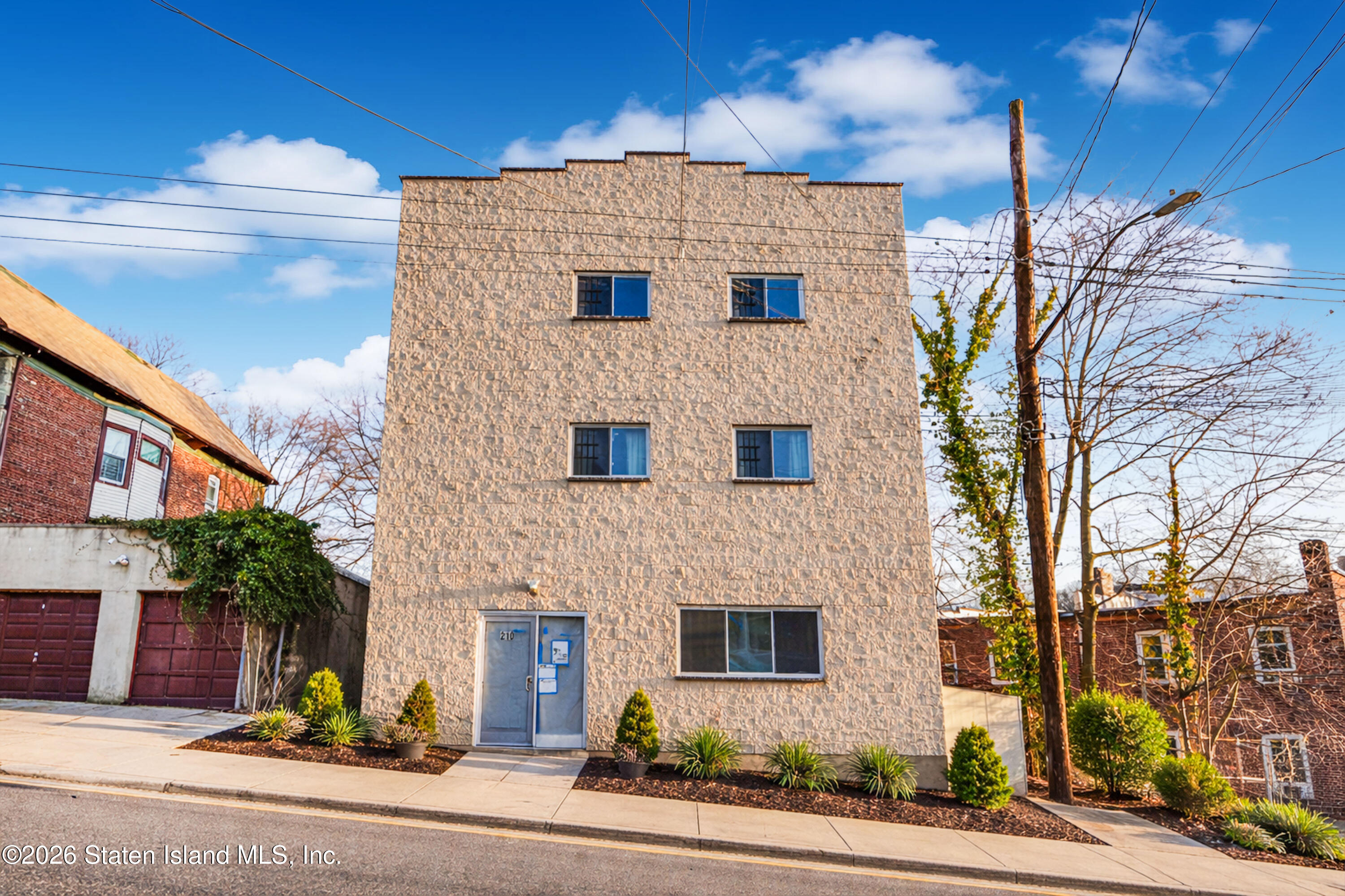 210 Corson Avenue Image 1