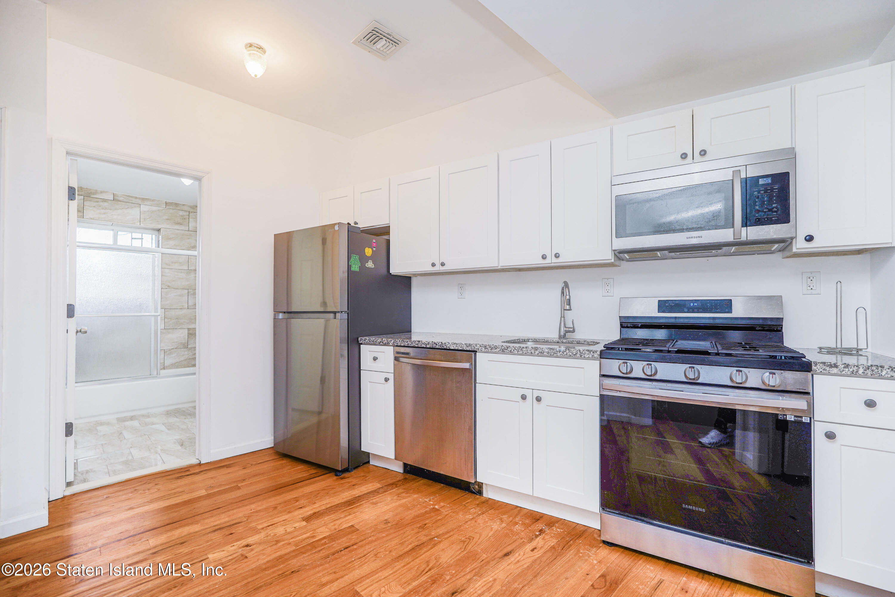 210 Corson Avenue Image 3