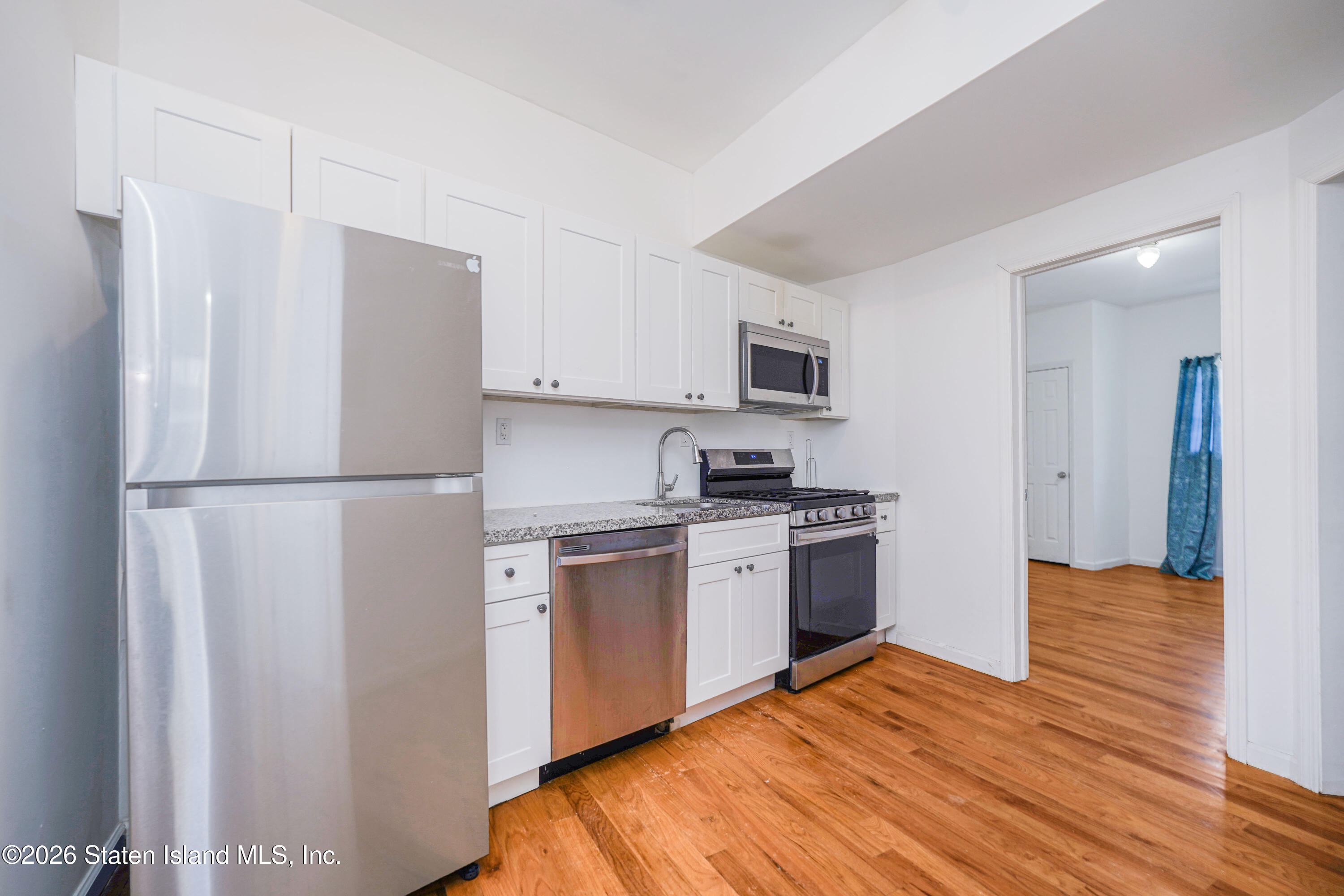210 Corson Avenue, Staten Island, NY, 10301 image 14