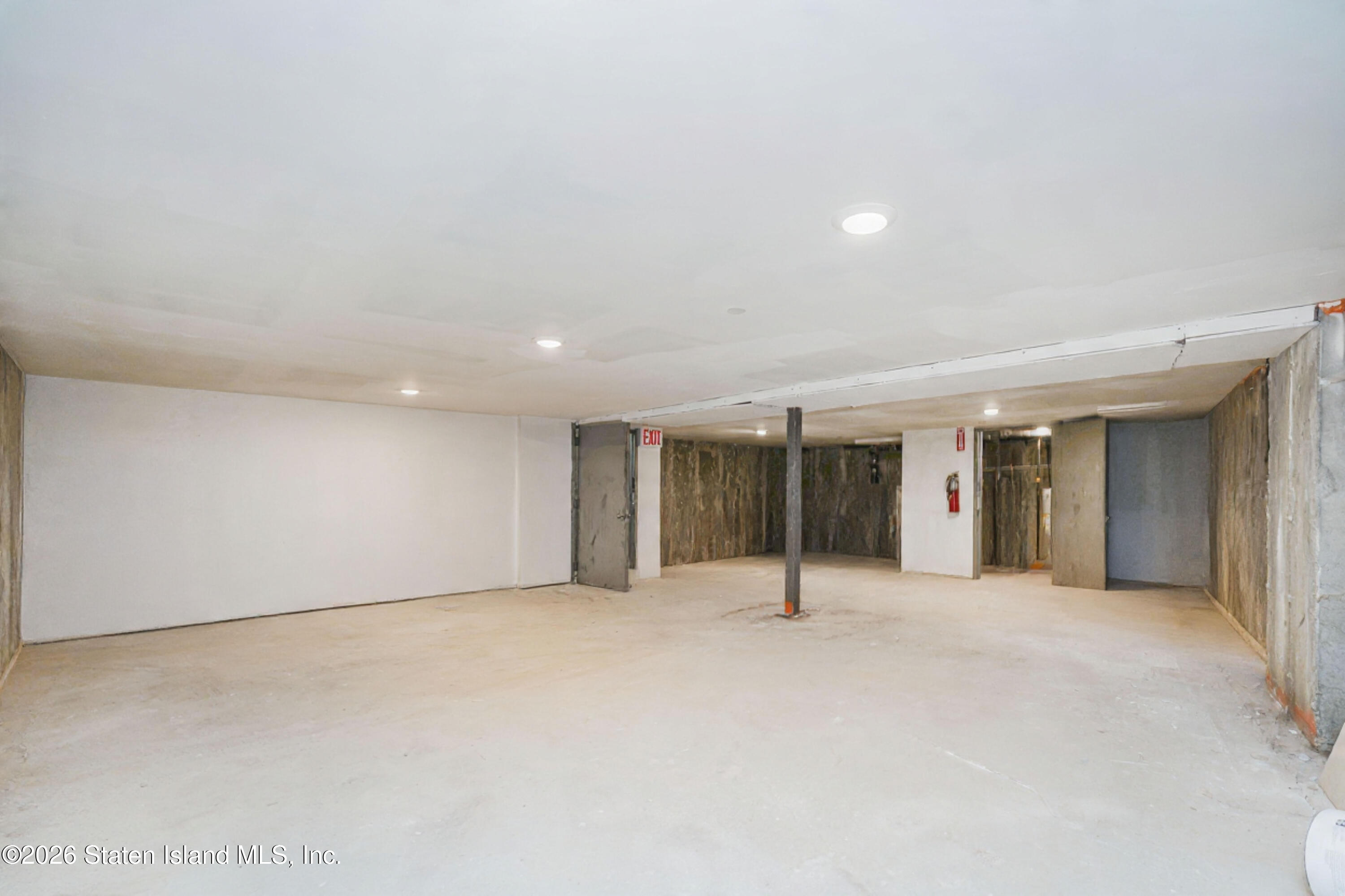 210 Corson Avenue, Staten Island, NY, 10301 image 26