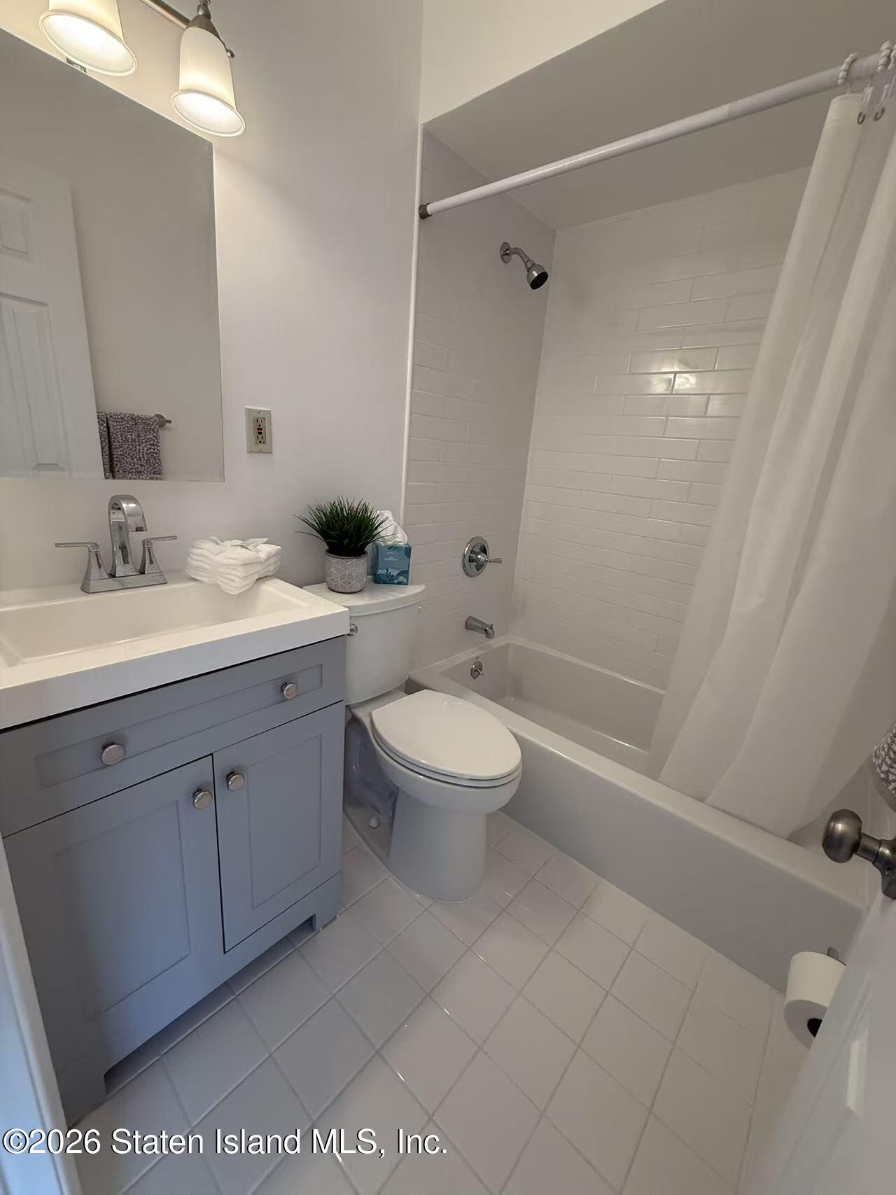 695 Barlow Avenue, Staten Island, NY, 10312 image 8