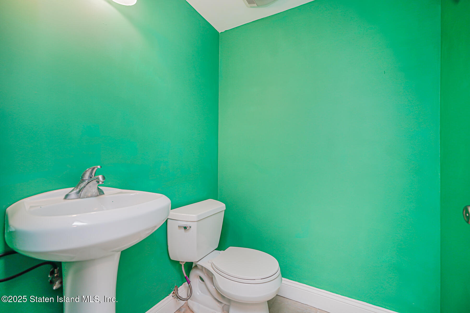 175 Beach 100th Street A8, Queens, NY, 11694 image 23