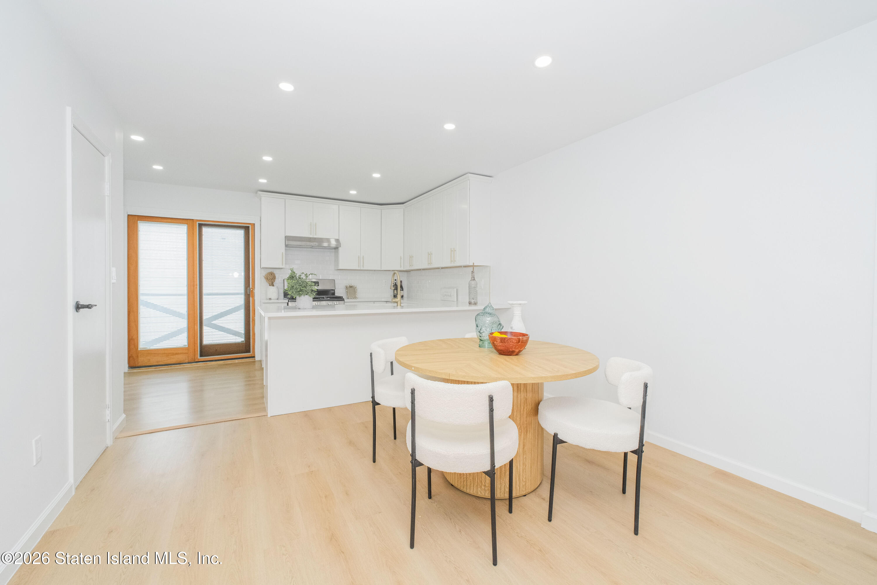 63 Avon Lane, Staten Island, NY, 10314 image 17