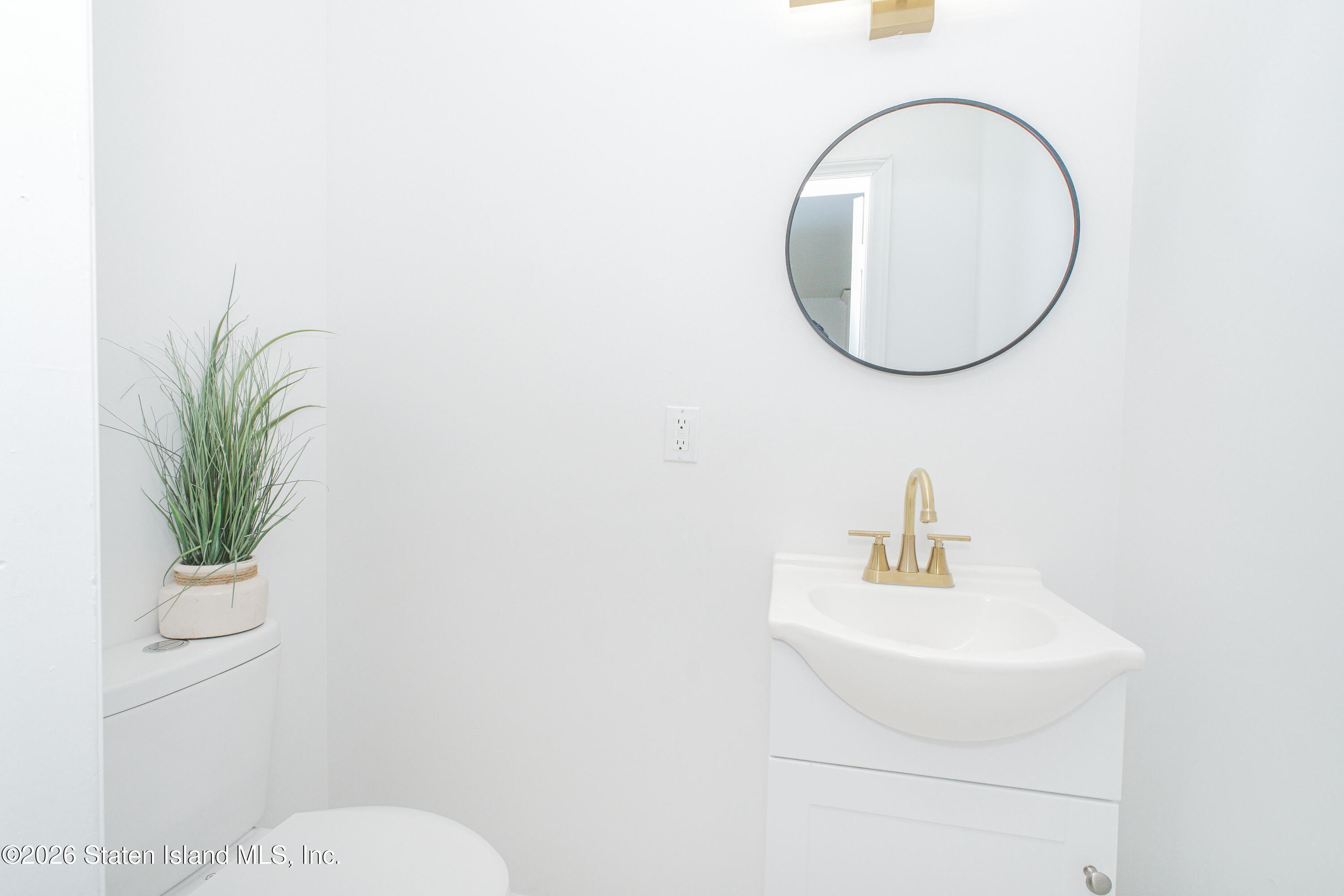 63 Avon Lane, Staten Island, NY, 10314 image 21