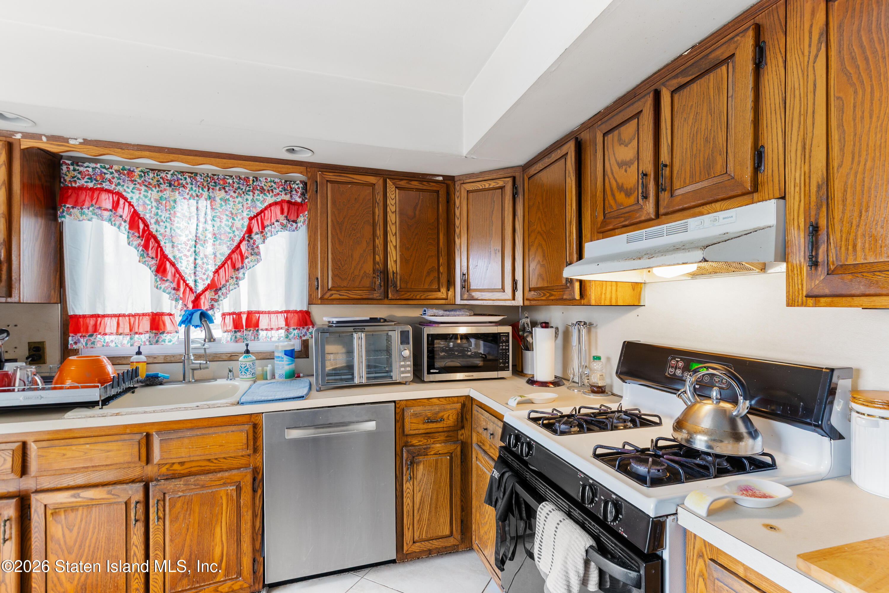 309 Brielle Avenue, Staten Island, NY, 10314 image 13