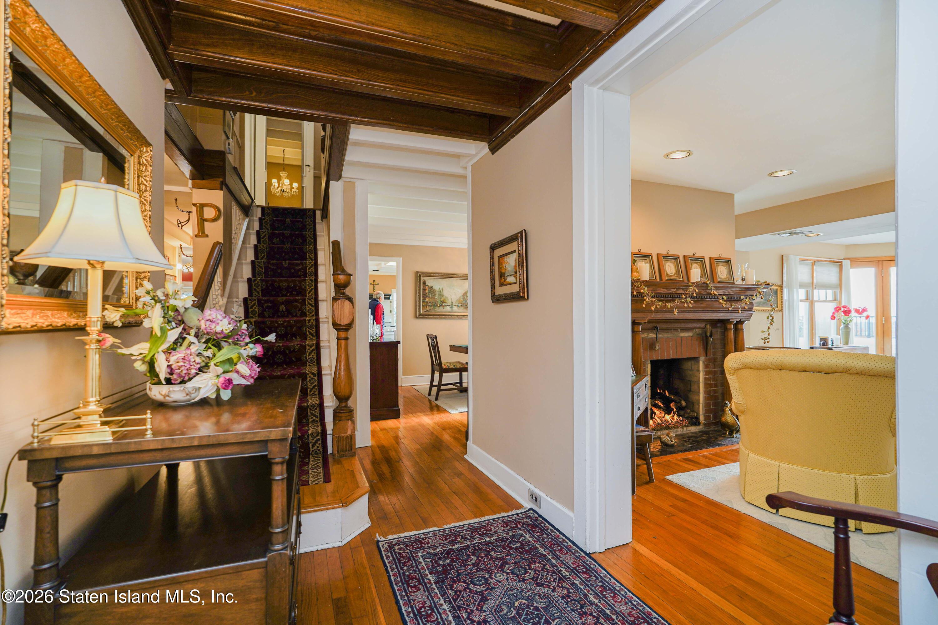 45 E Loop Road, Staten Island, NY, 10304 image 7