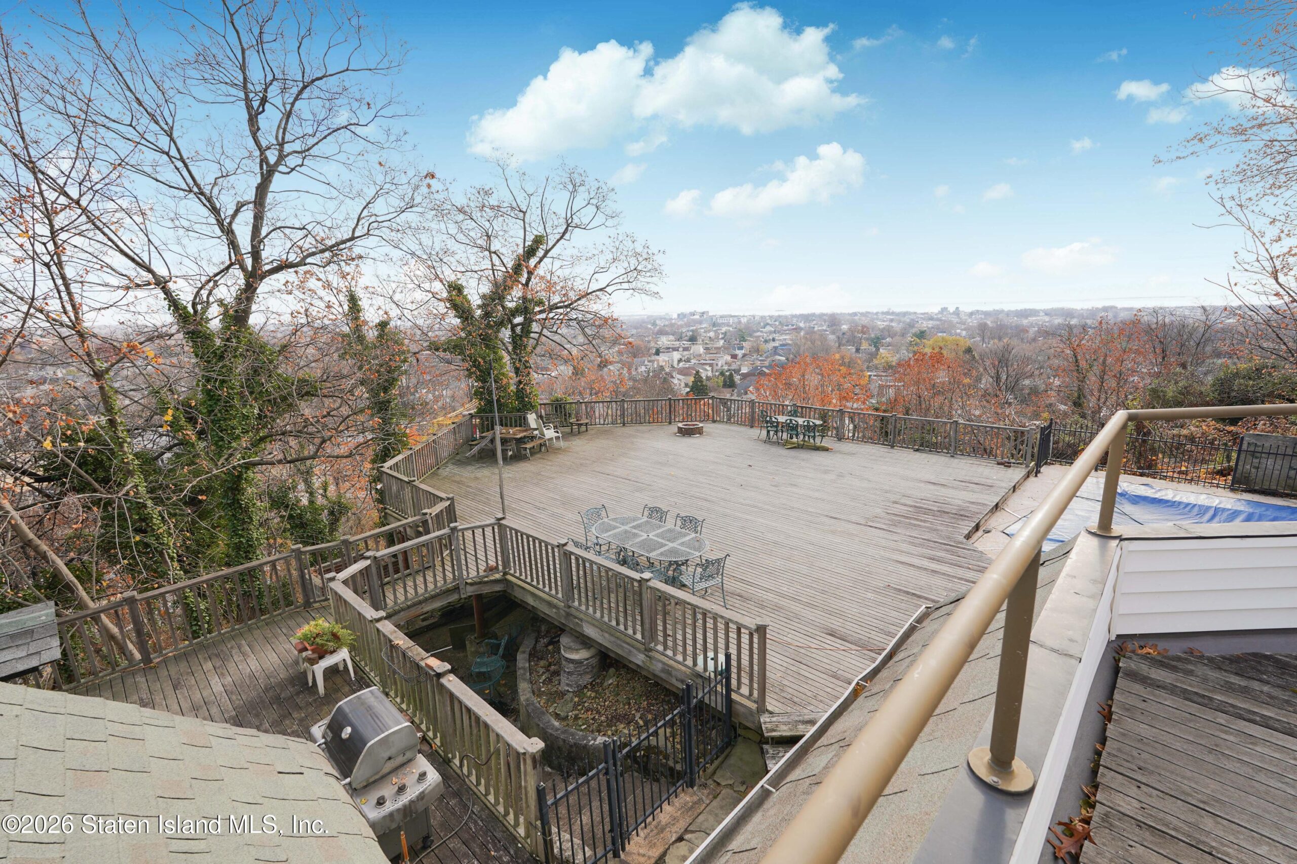 45 E Loop Road, Staten Island, NY, 10304 image 25