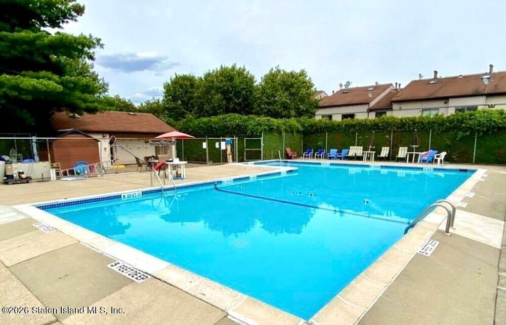 82 Wolkoff Lane A, Staten Island, NY, 10303 image 15