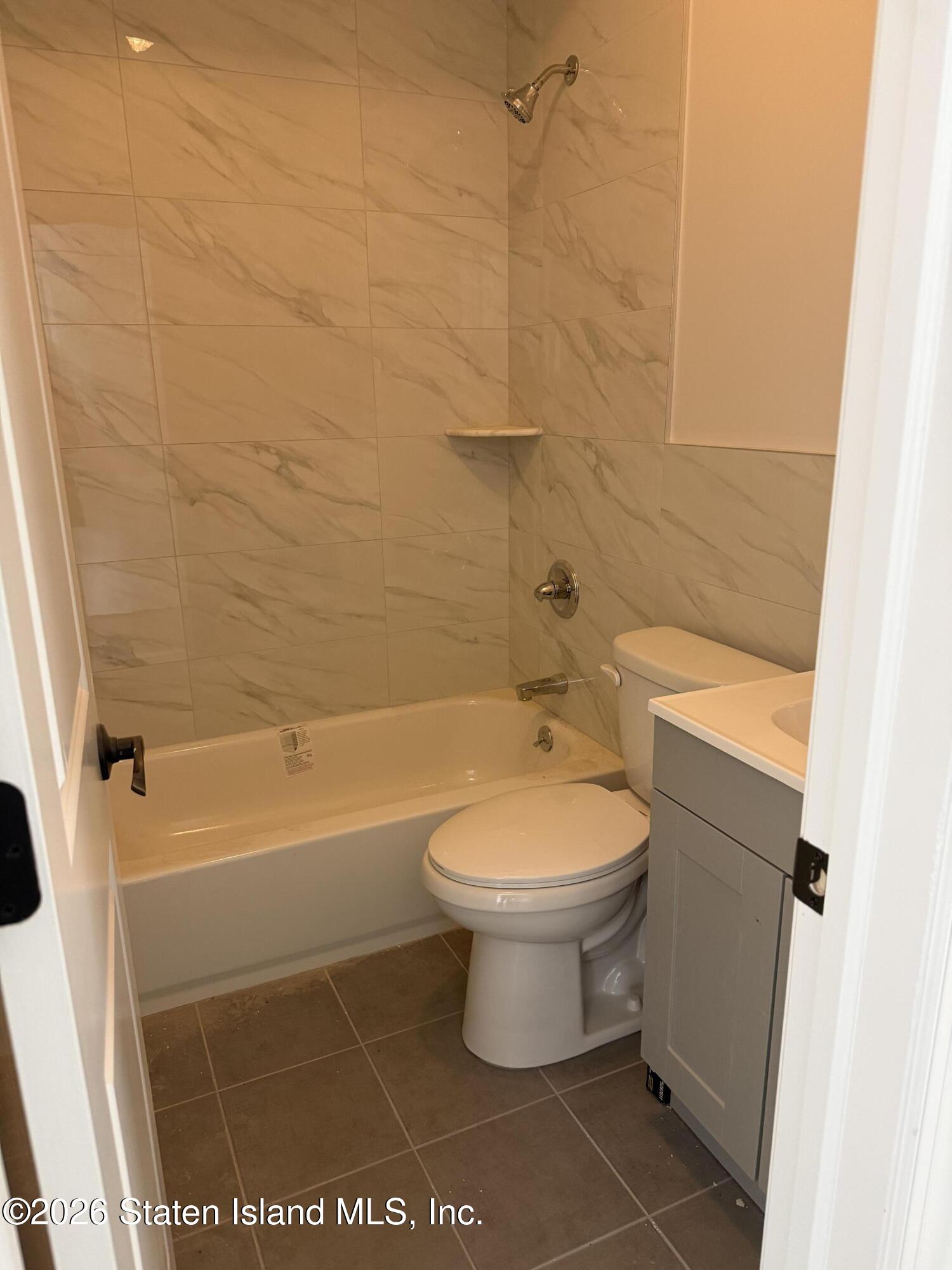 301 Sharrott Avenue, Staten Island, NY, 10309 image 9