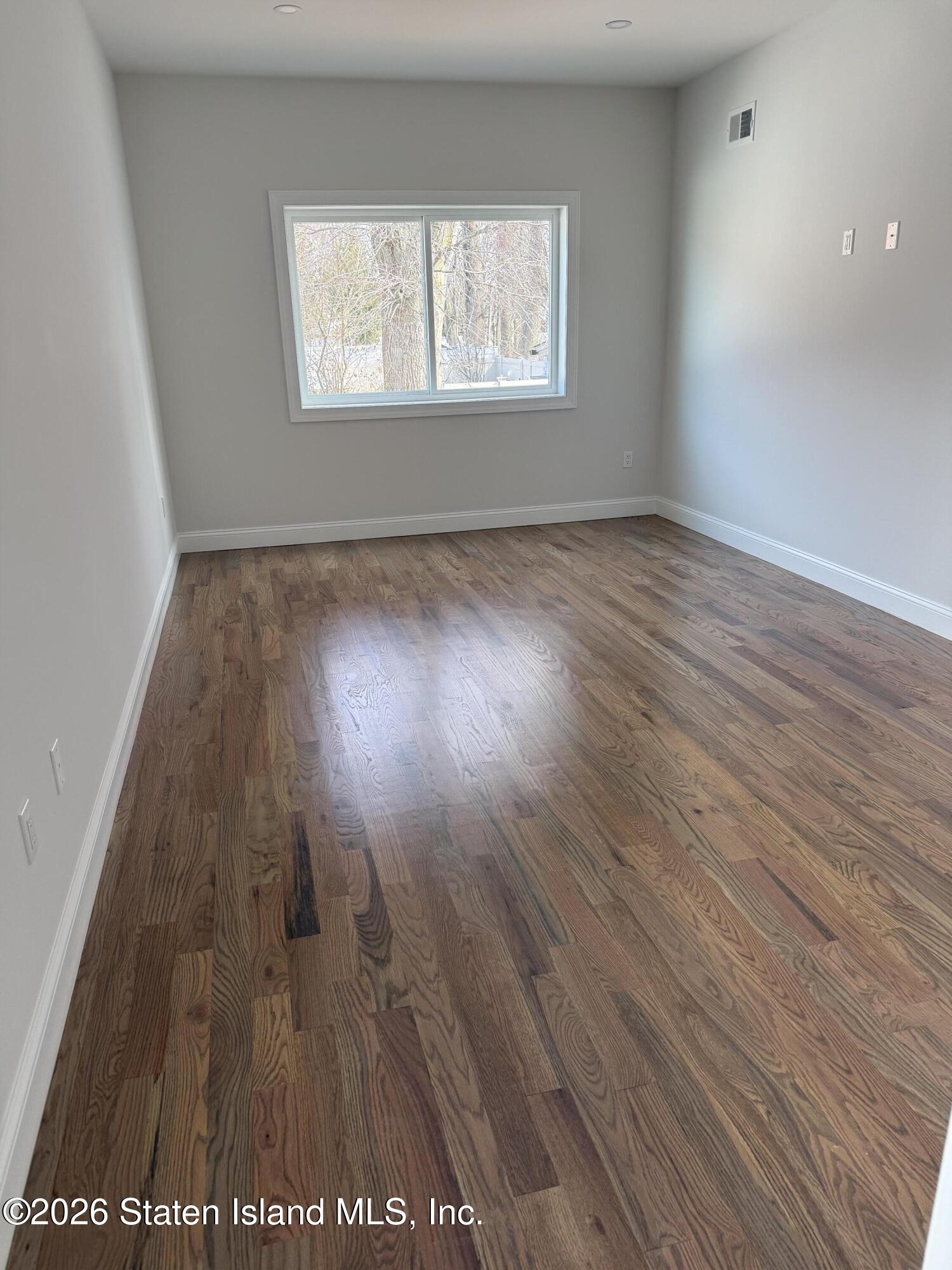 301 Sharrott Avenue, Staten Island, NY, 10309 image 10