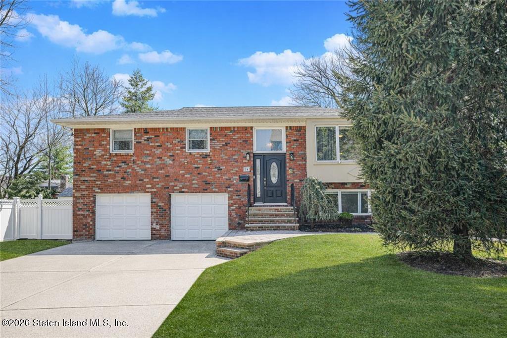24 Pickersgill Avenue Image 1