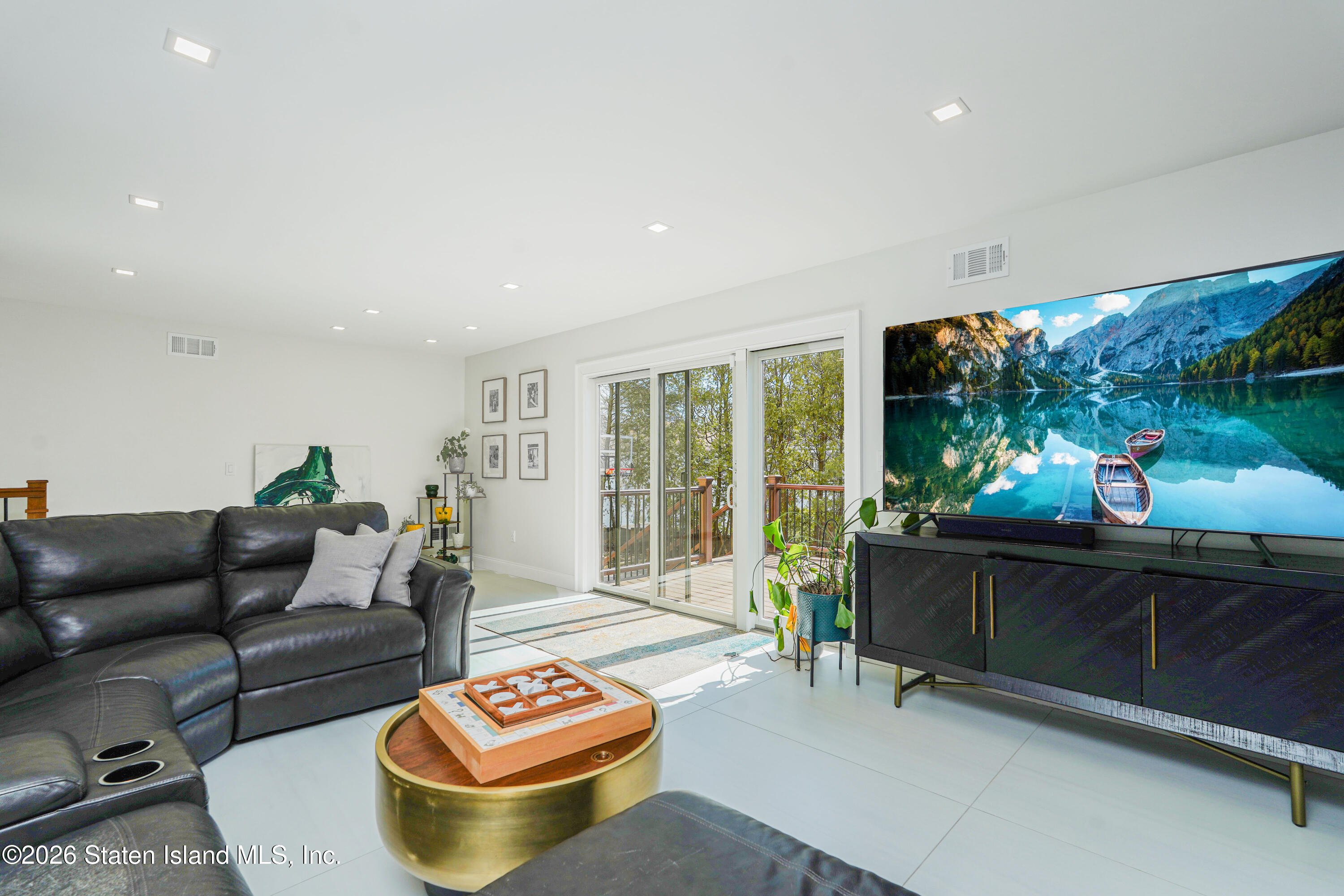 42 Radcliff Road, Staten Island, NY, 10305 image 29