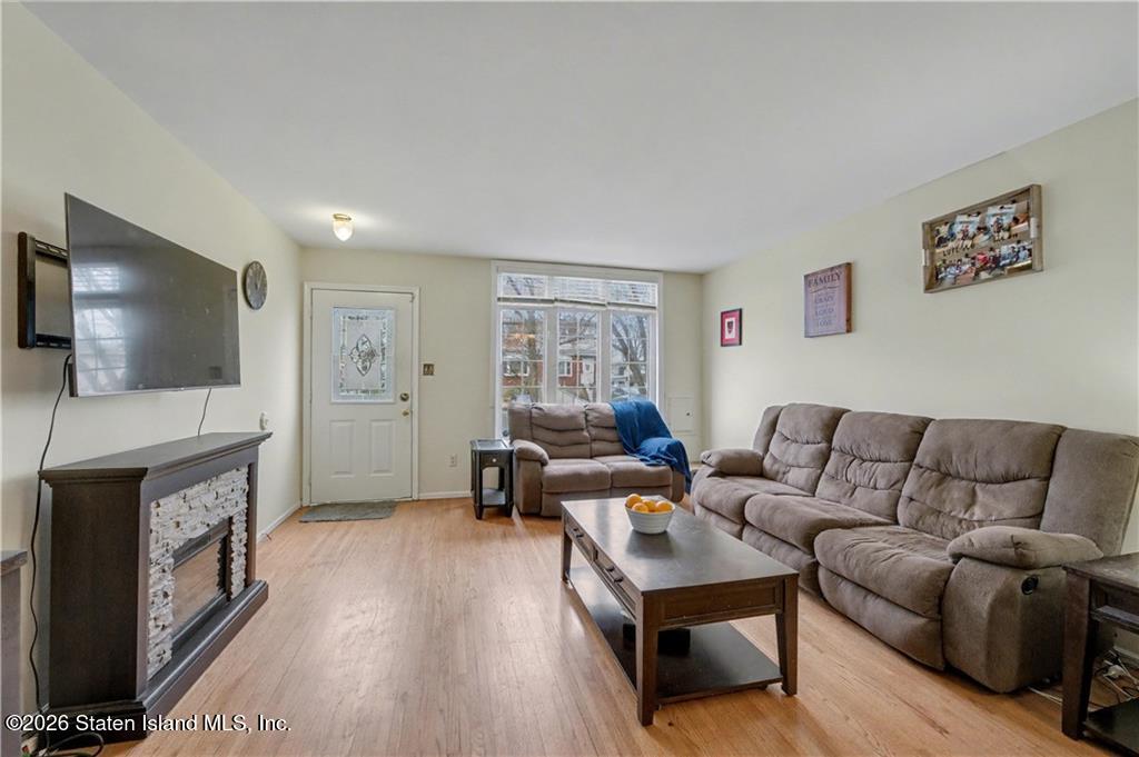 123 Cannon Avenue Image 4