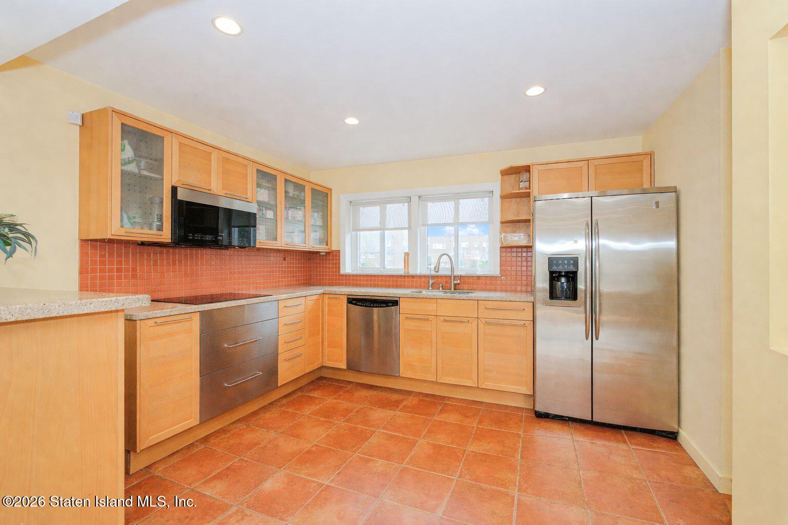 17 Yacht Club Cove Street 17, Staten Island, NY, 10308 image 8