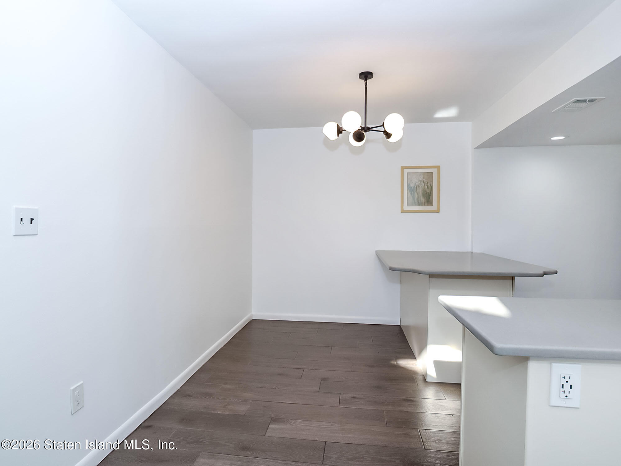 115 Hampton Green, Staten Island, NY, 10312 image 9