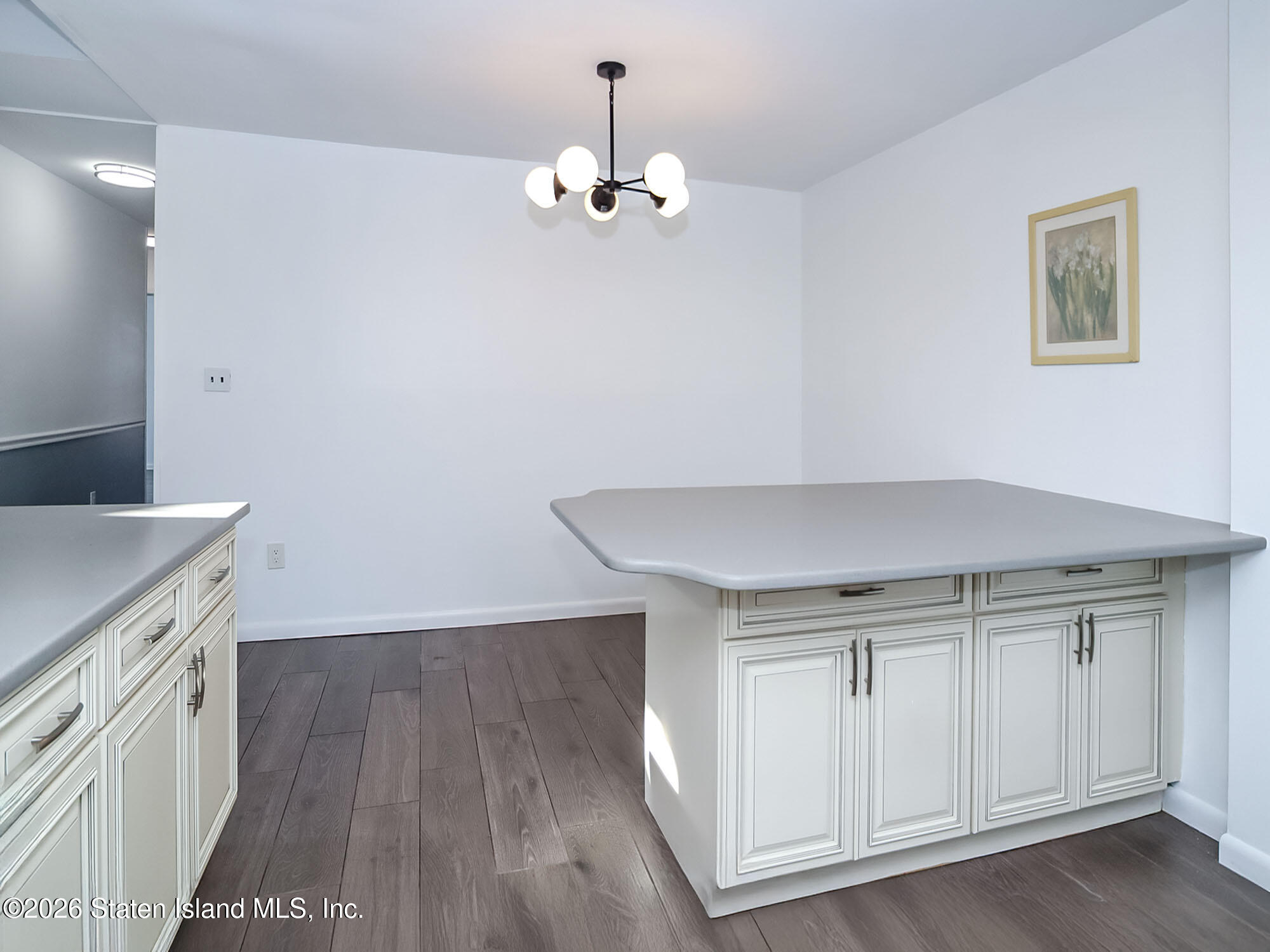 115 Hampton Green, Staten Island, NY, 10312 image 12