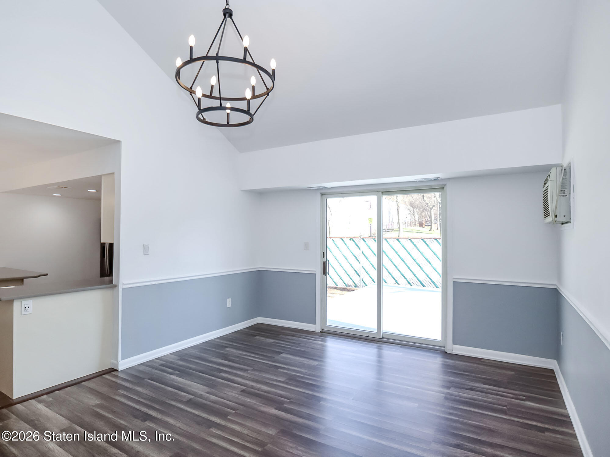 115 Hampton Green, Staten Island, NY, 10312 image 6