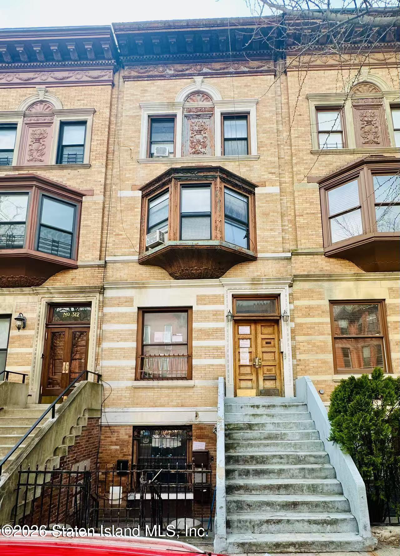 314 W 138th Street Image 1
