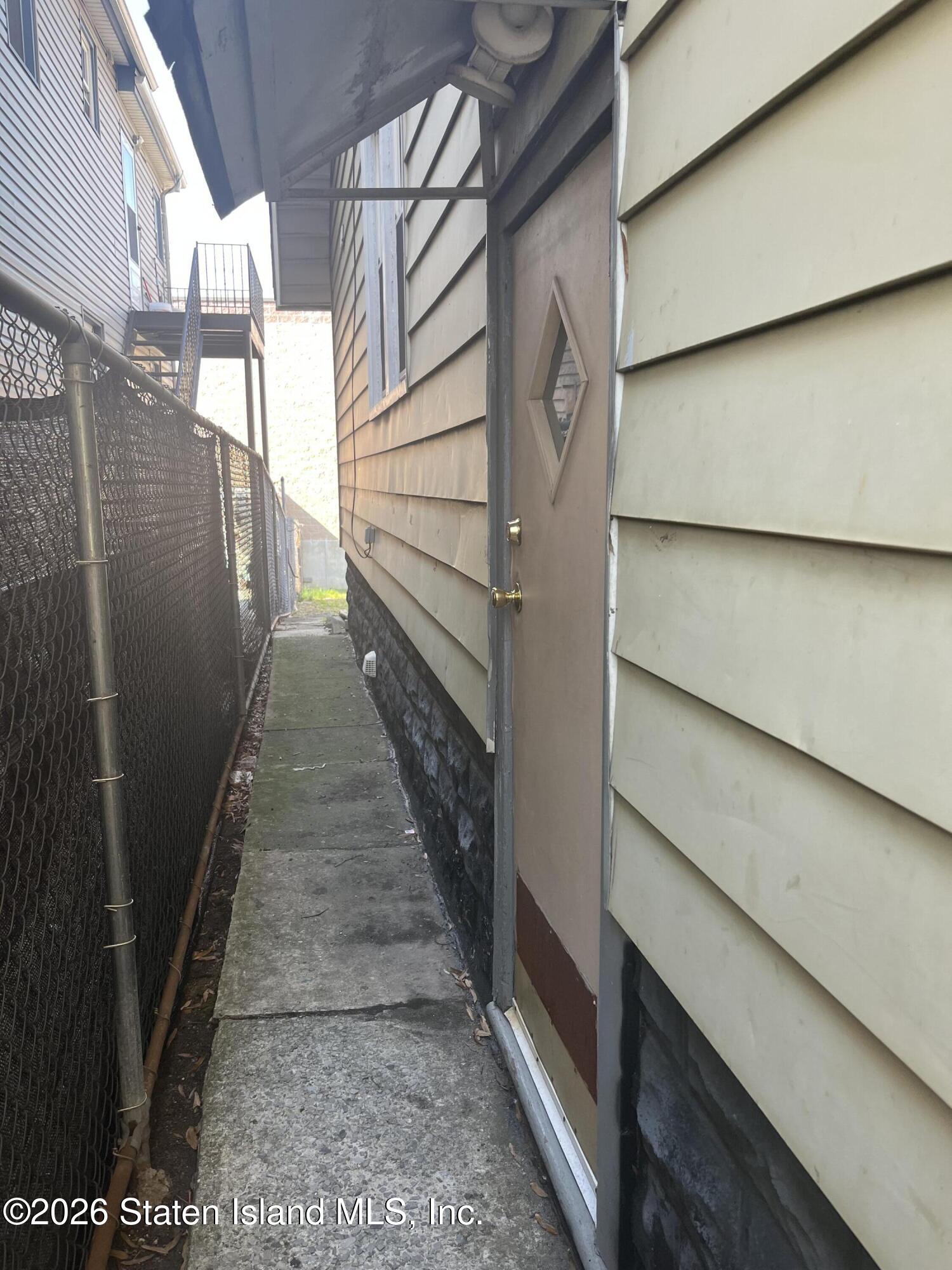 835 Post Avenue, Staten Island, NY, 10310 image 19