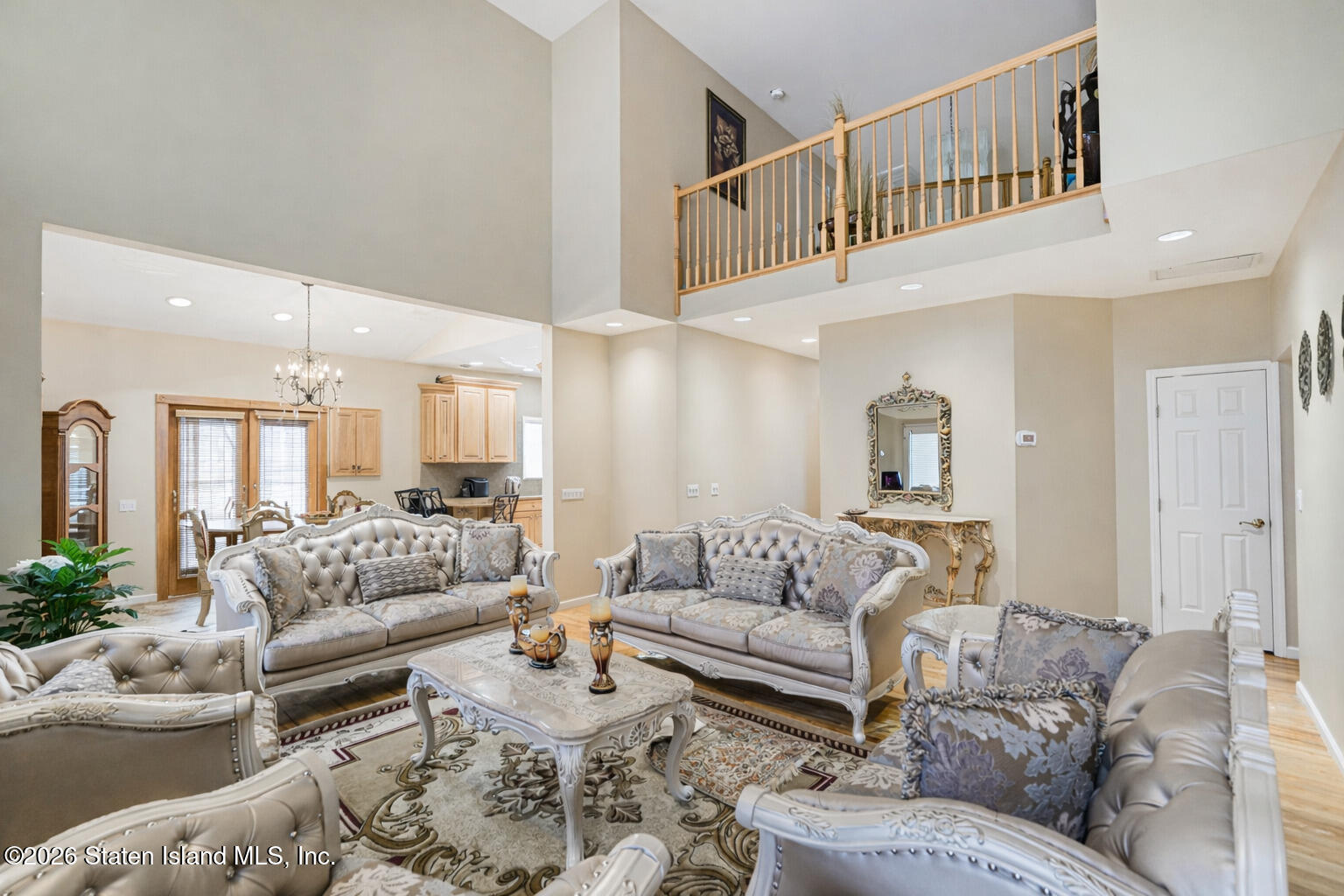 169 Pinewood Avenue Image 5