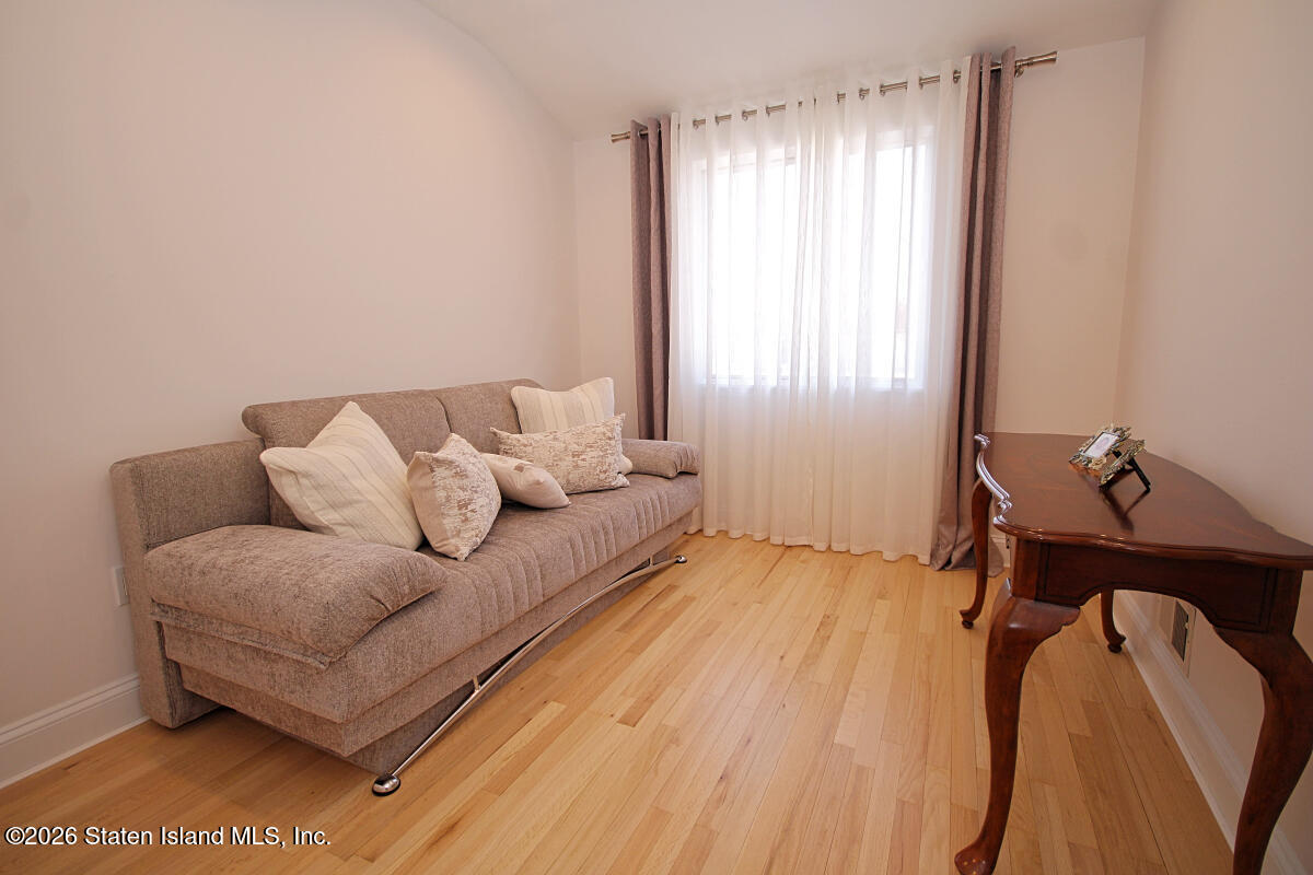 564 Dongan Hills Avenue, Staten Island, NY, 10305 image 19