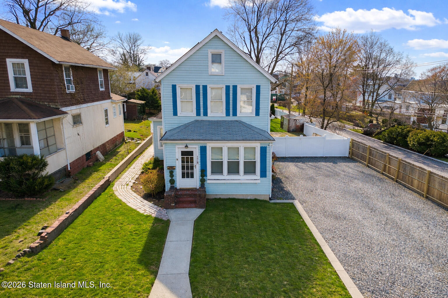 196 Barnard Avenue Image 1