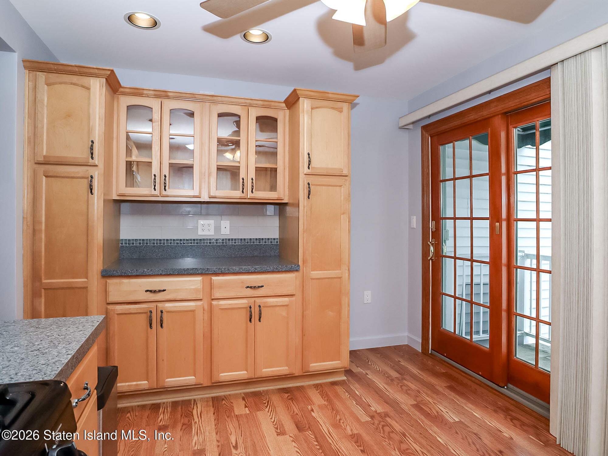 6 Benton Avenue, Staten Island, NY, 10305 image 9