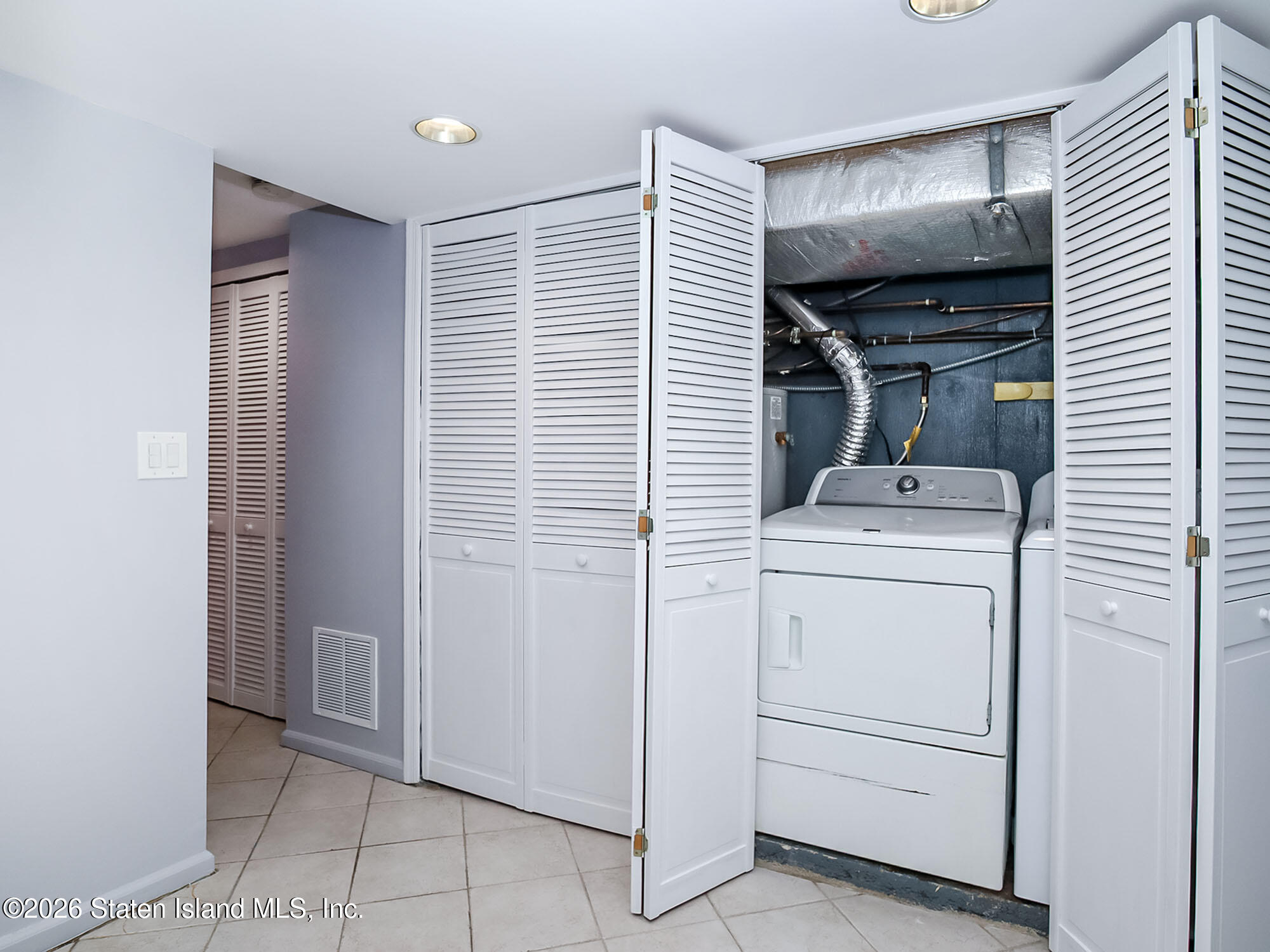 6 Benton Avenue, Staten Island, NY, 10305 image 26