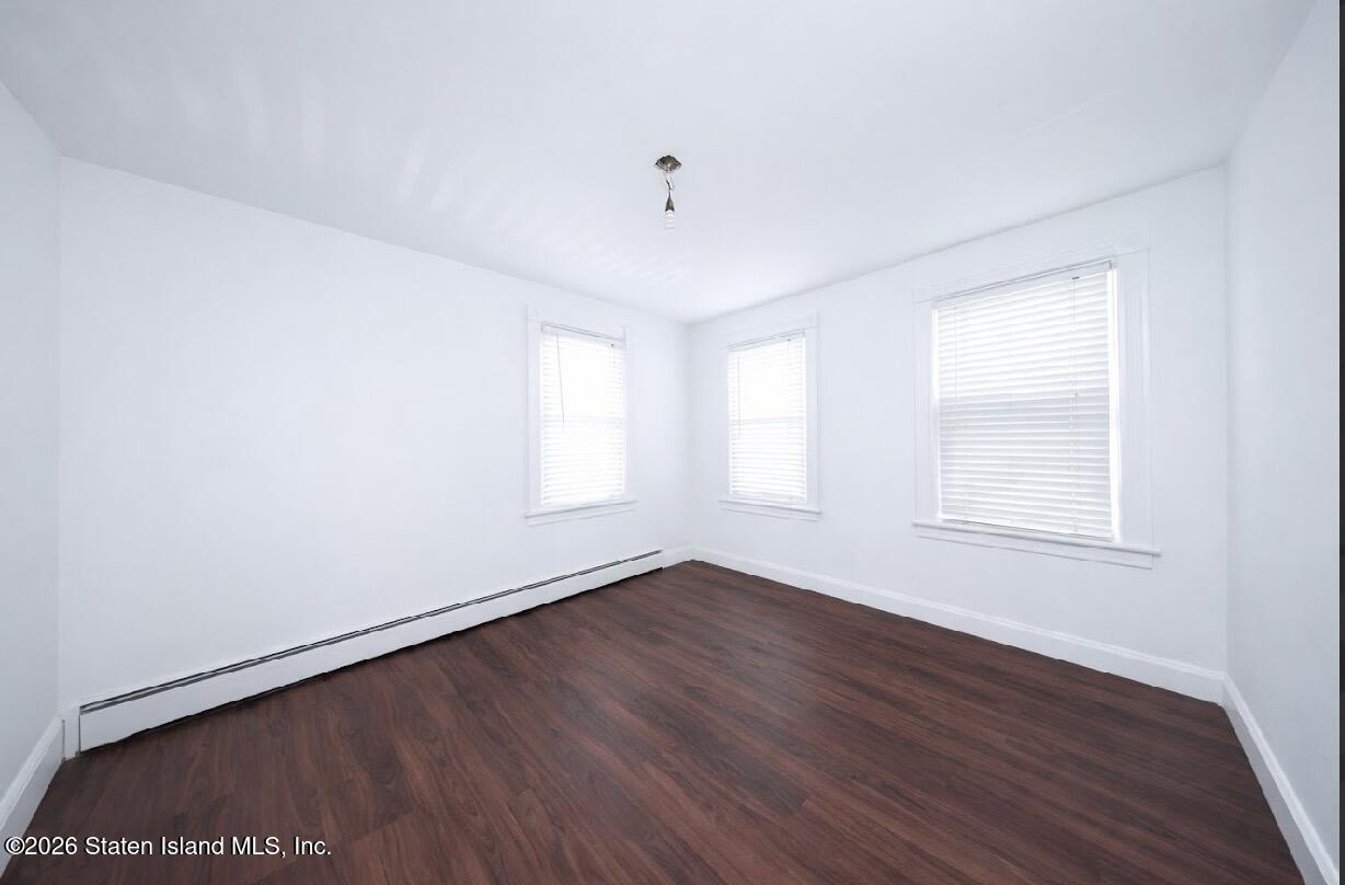 196 Barnard Avenue, Staten Island, NY, 10307 image 13