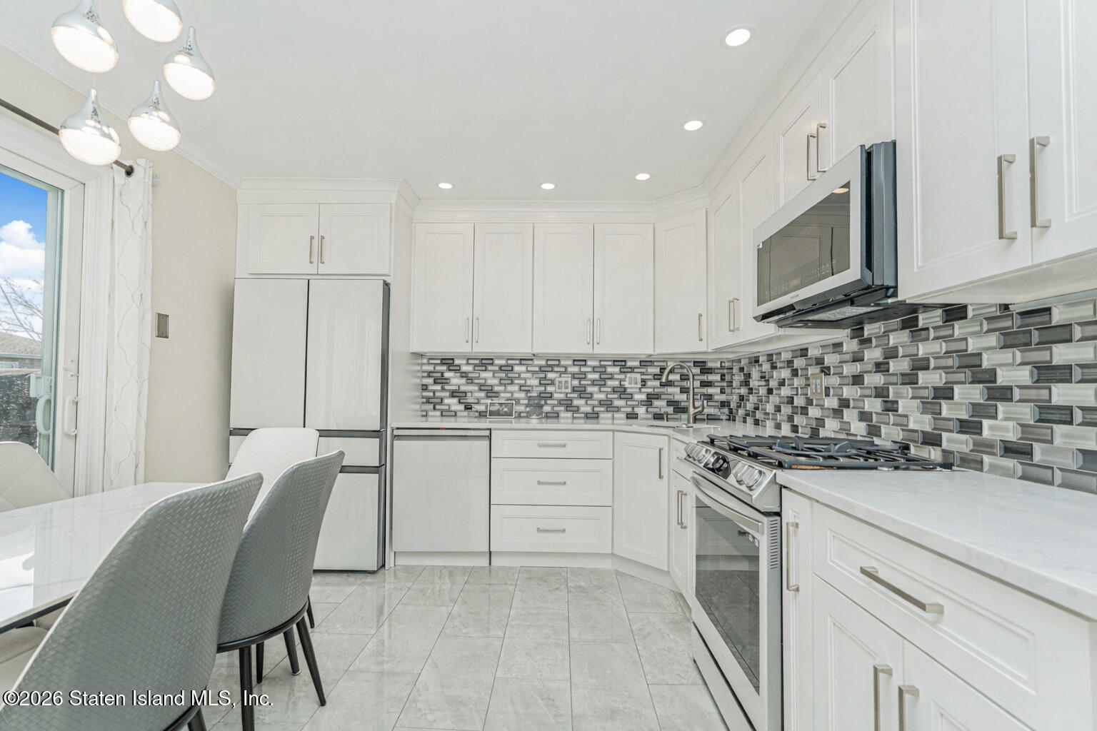 562 Dongan Hills Avenue, Staten Island, NY, 10305 image 8