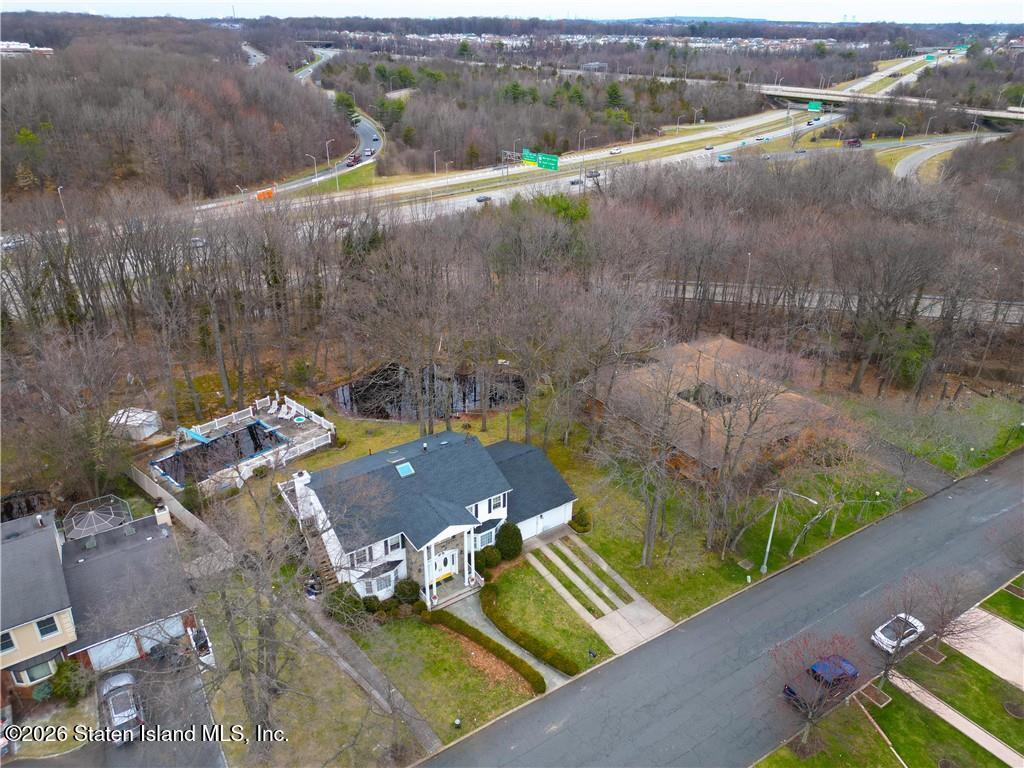333 Boscombe Avenue, Staten Island, NY, 10309 image 17