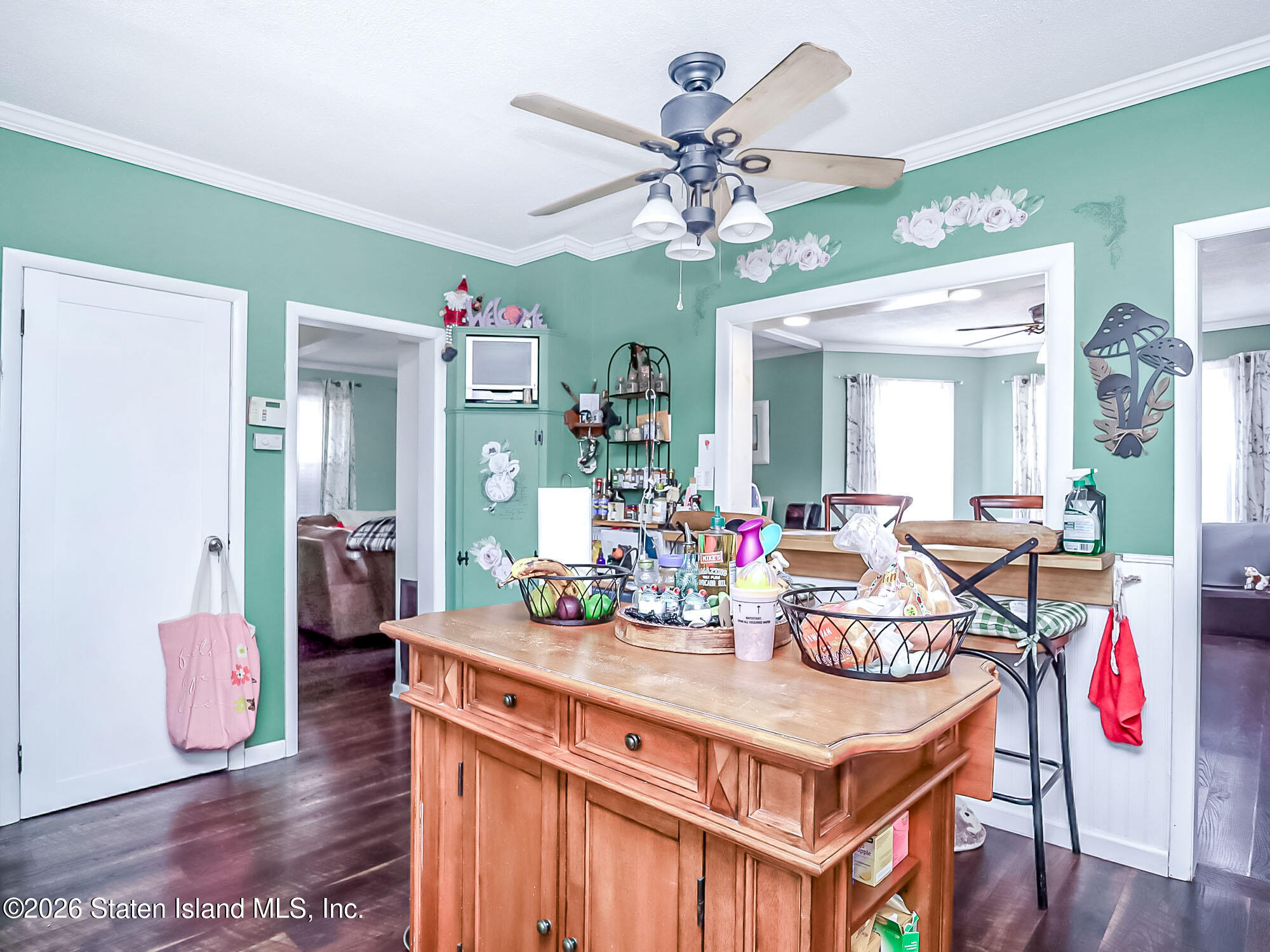 3879 Victory Boulevard, Staten Island, NY, 10314 image 9