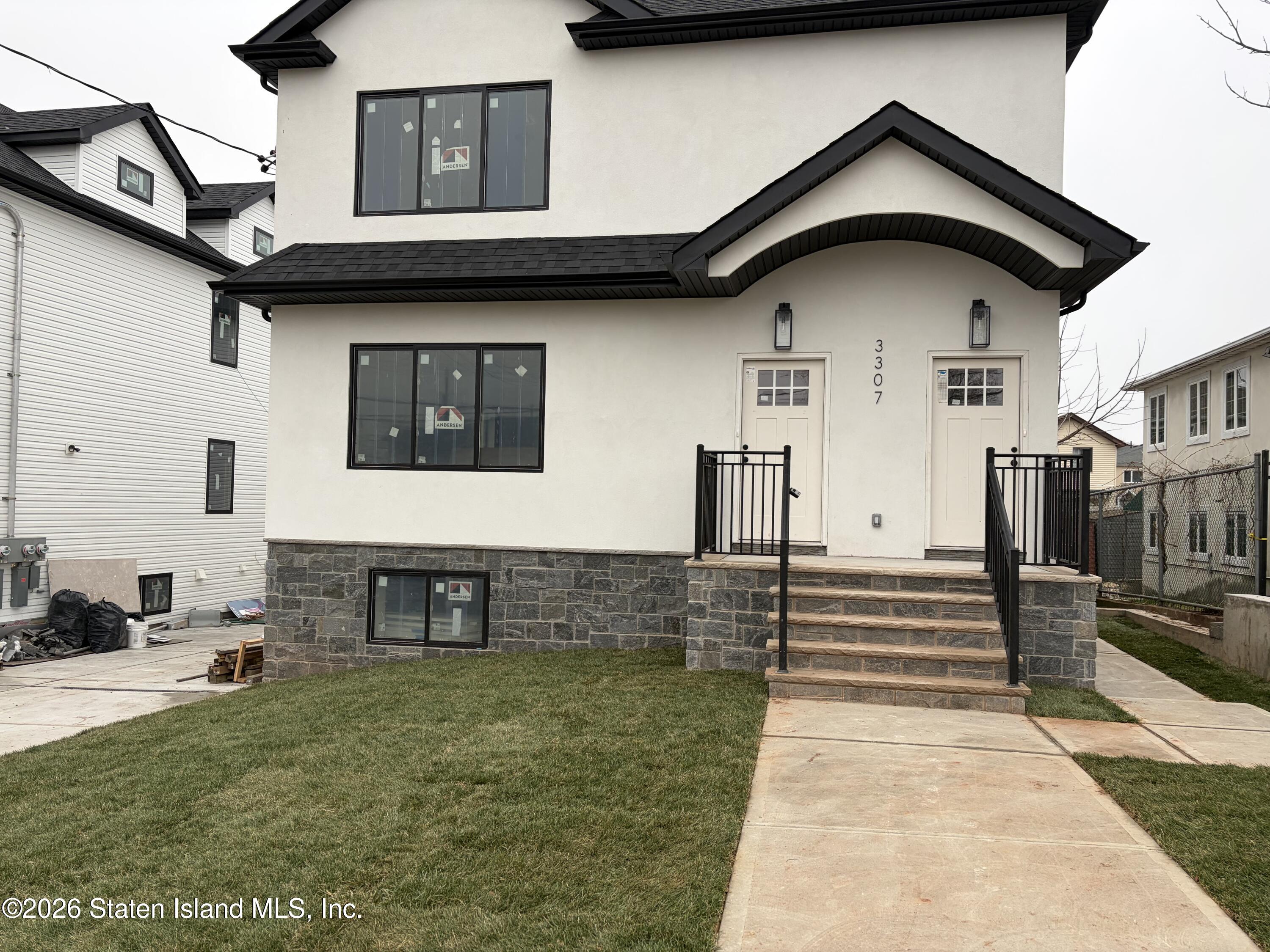 3307 Richmond Avenue Image 1