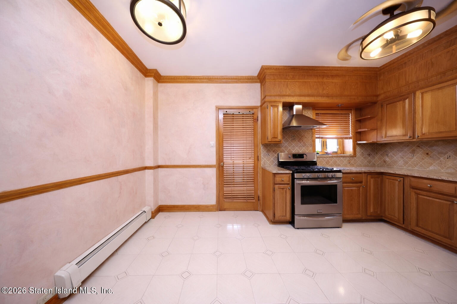 1027 79th Street Image 5