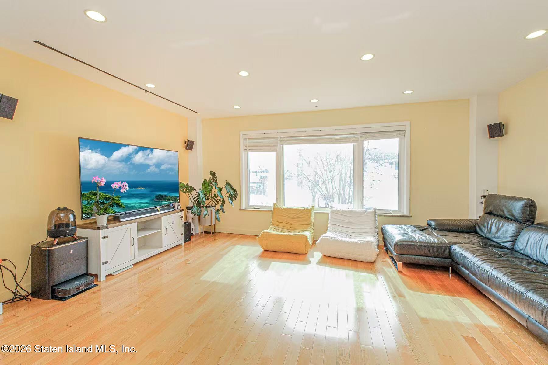 17 Yacht Club Cove Street 17, Staten Island, NY, 10308 image 6