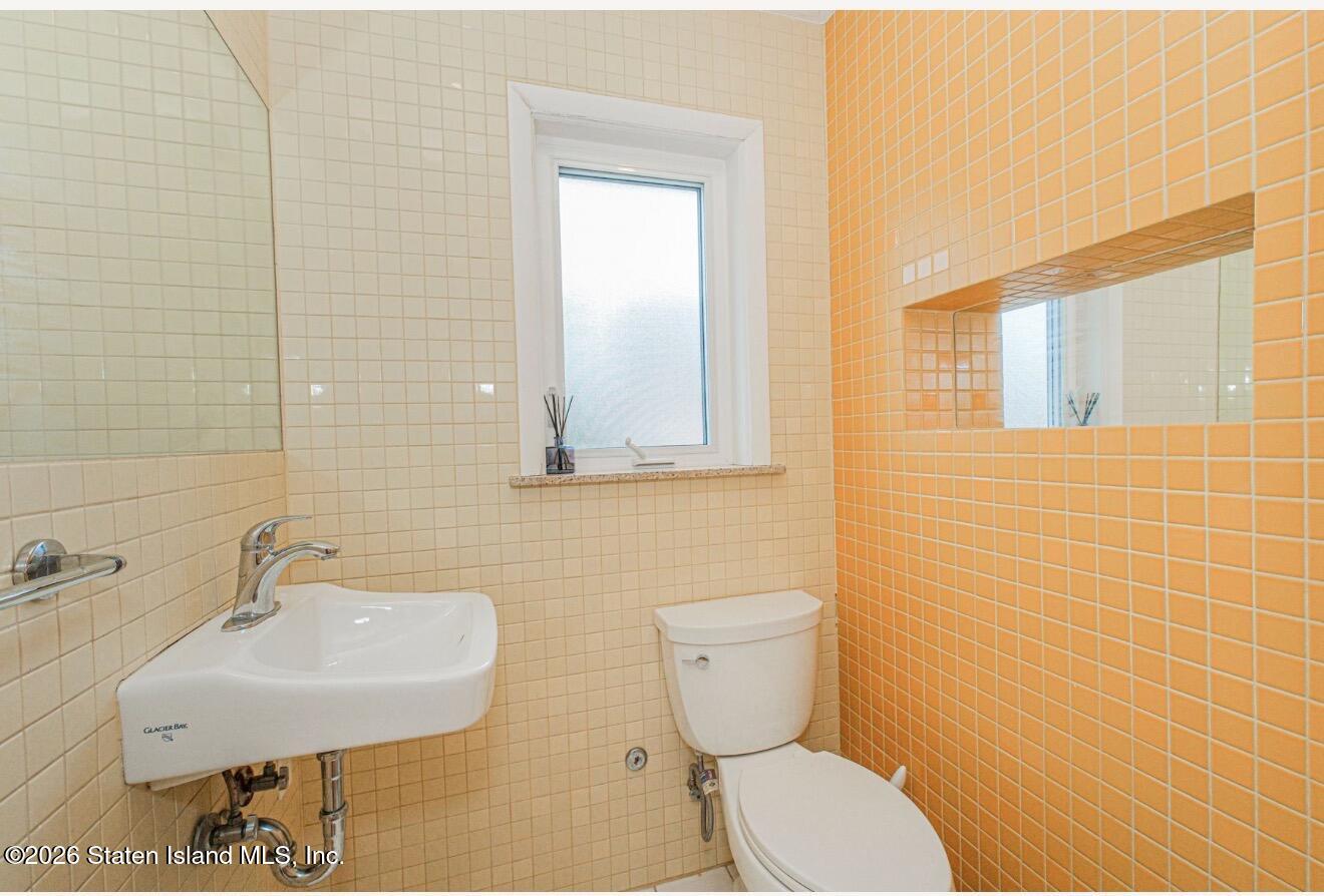 17 Yacht Club Cove Street 17, Staten Island, NY, 10308 image 9