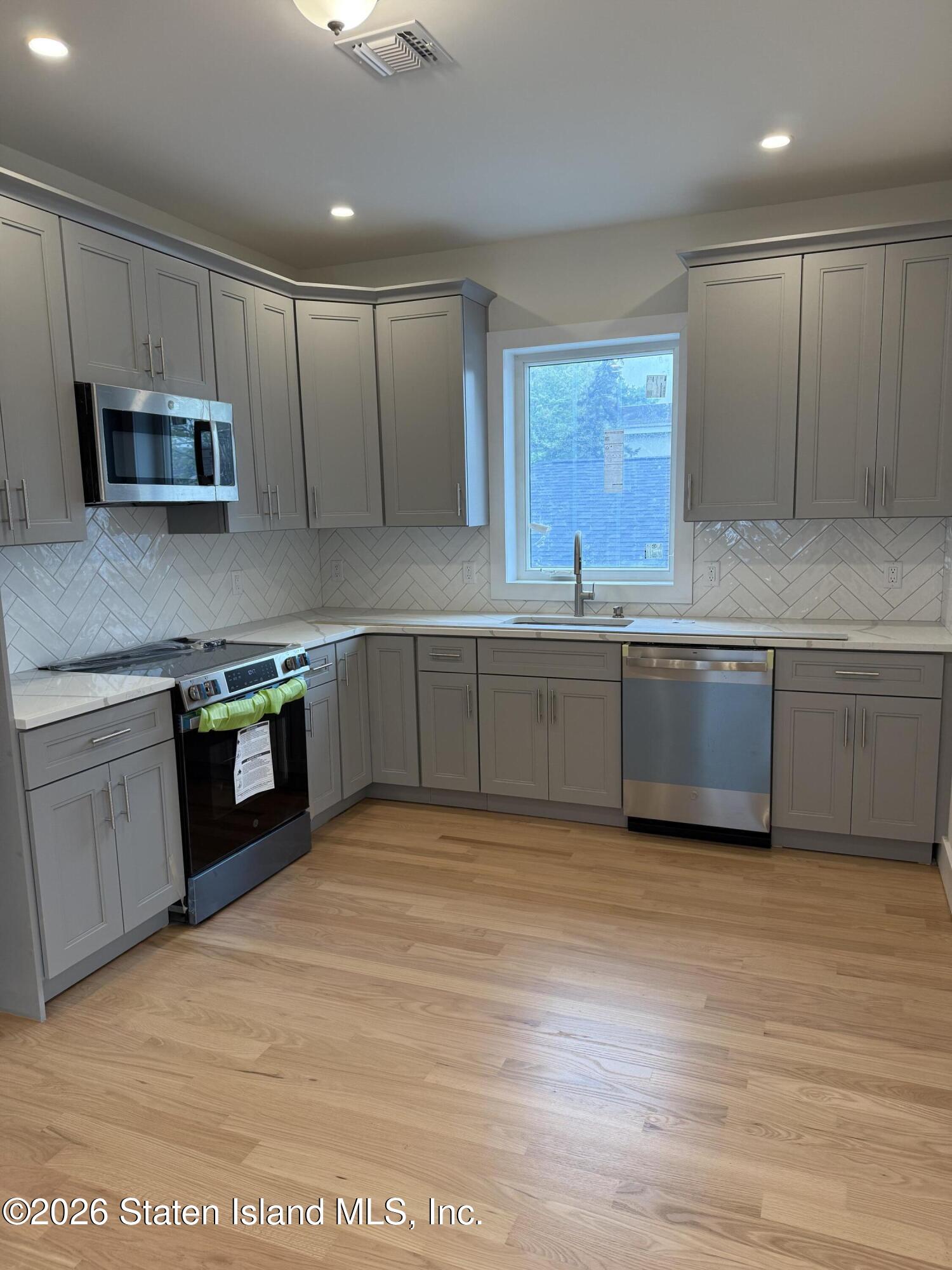 3307 Richmond Avenue, Staten Island, NY, 10312 image 8