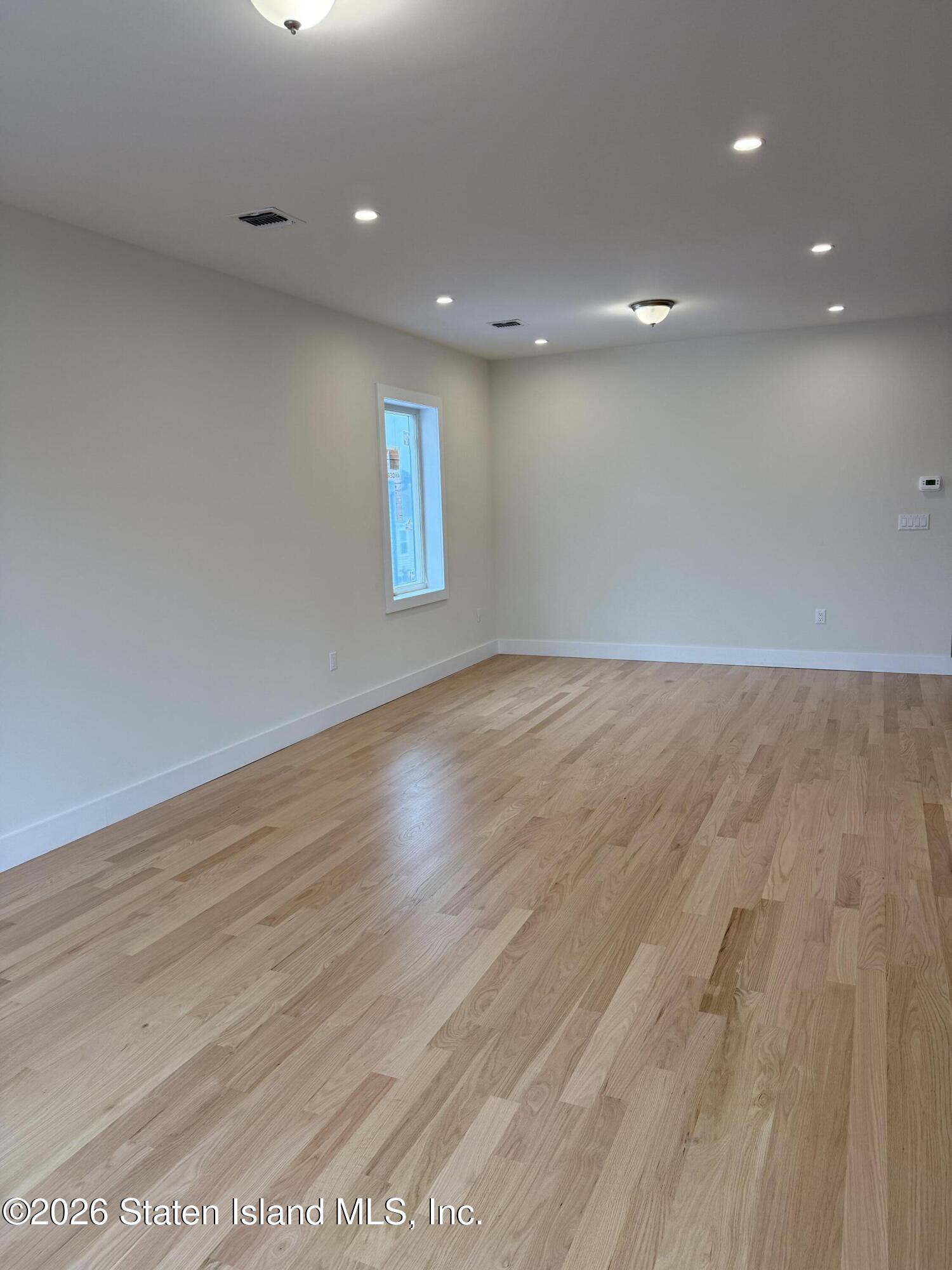 3305 Richmond Avenue, Staten Island, NY, 10312 image 9