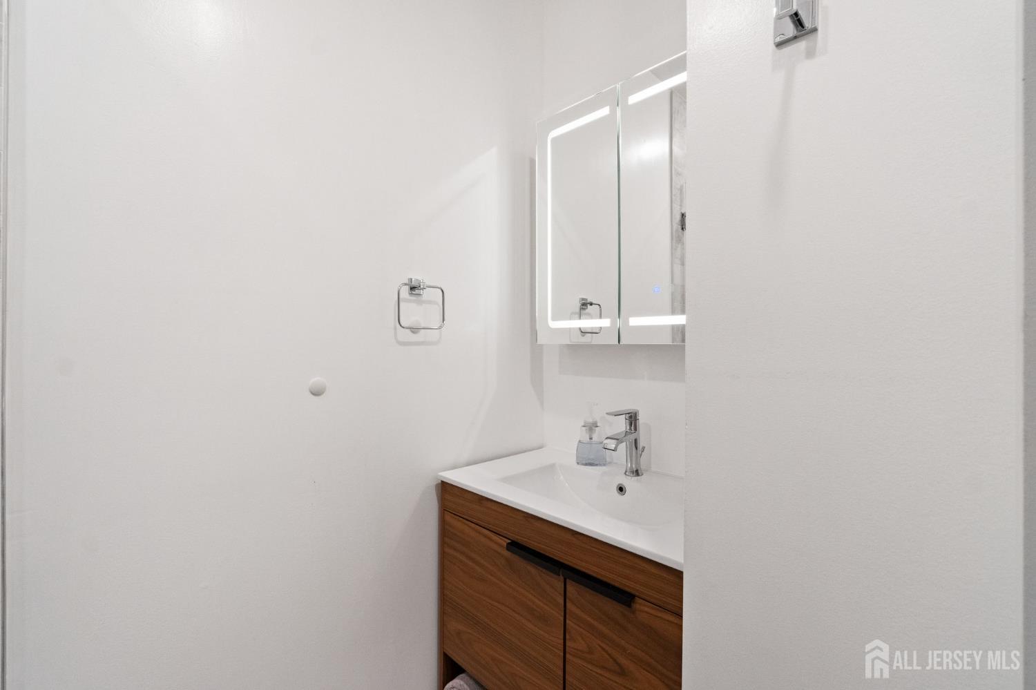 406 Madison Street 4L, Hoboken, NJ, 07030 image 17