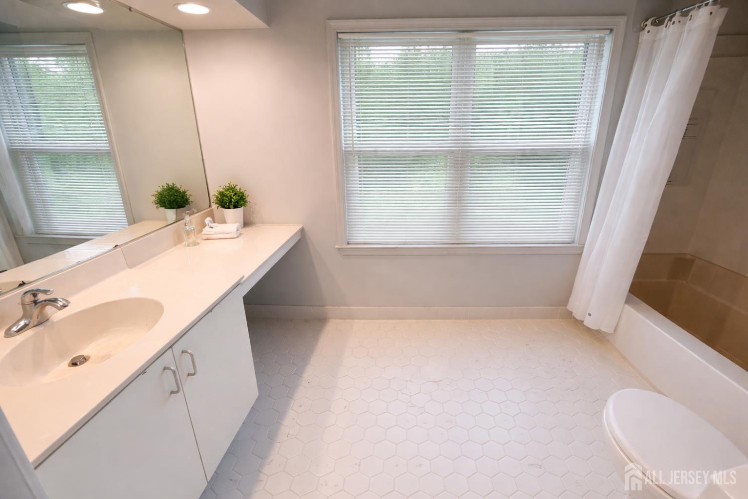 2308 Candlelight Court, Helmetta, NJ, 08828 image 11
