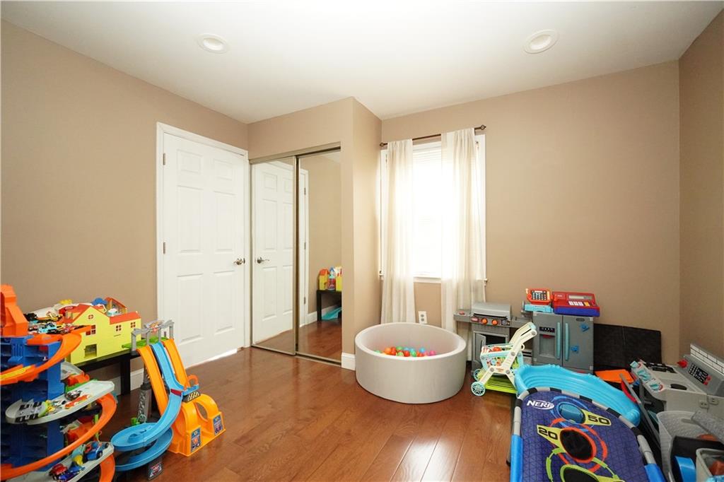 85 Oswald Place, Staten  Island, New York, 10309 image 20