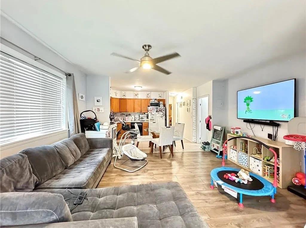 3724 Laurel Avenue, Brooklyn, New York, 11224 image 30