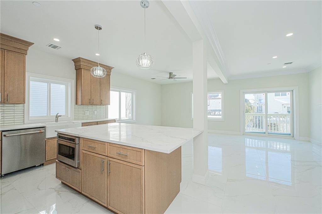 435 Brighton Street, Staten  Island, New York, 10307 image 16