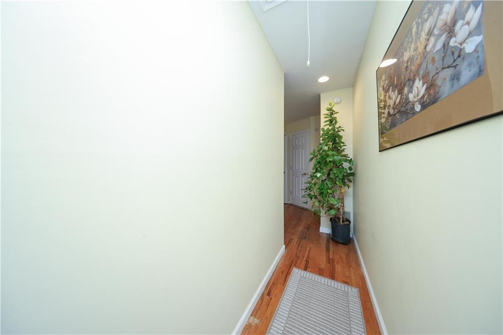 76 South Railroad Avenue, Staten  Island, New York, 10305 image 14