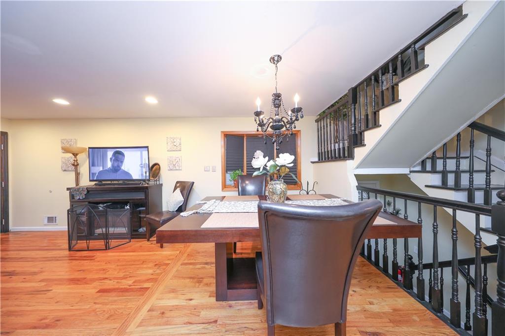76 South Railroad Avenue, Staten  Island, New York, 10305 image 7