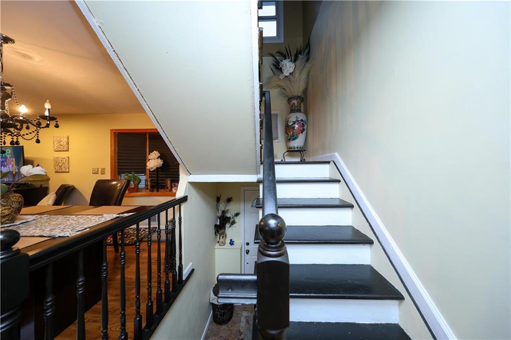 76 South Railroad Avenue, Staten  Island, New York, 10305 image 8