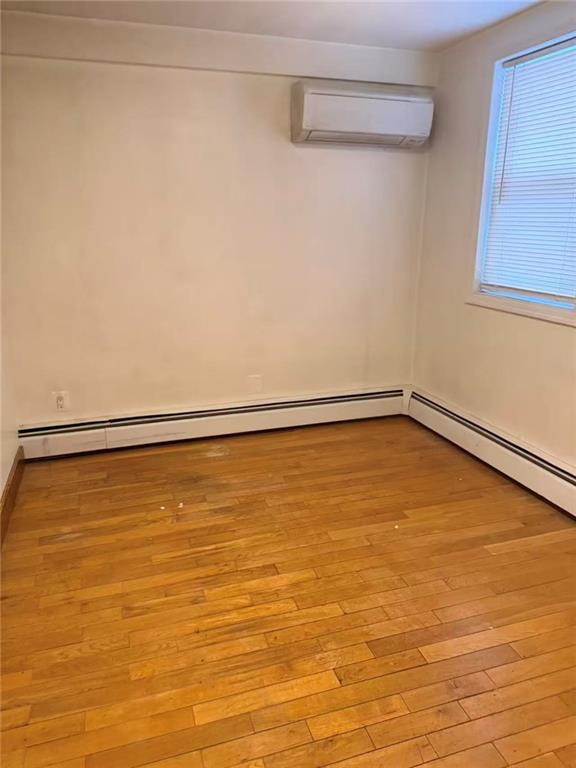 107D Clifton Avenue, Staten  Island, New York, 10305 image 11